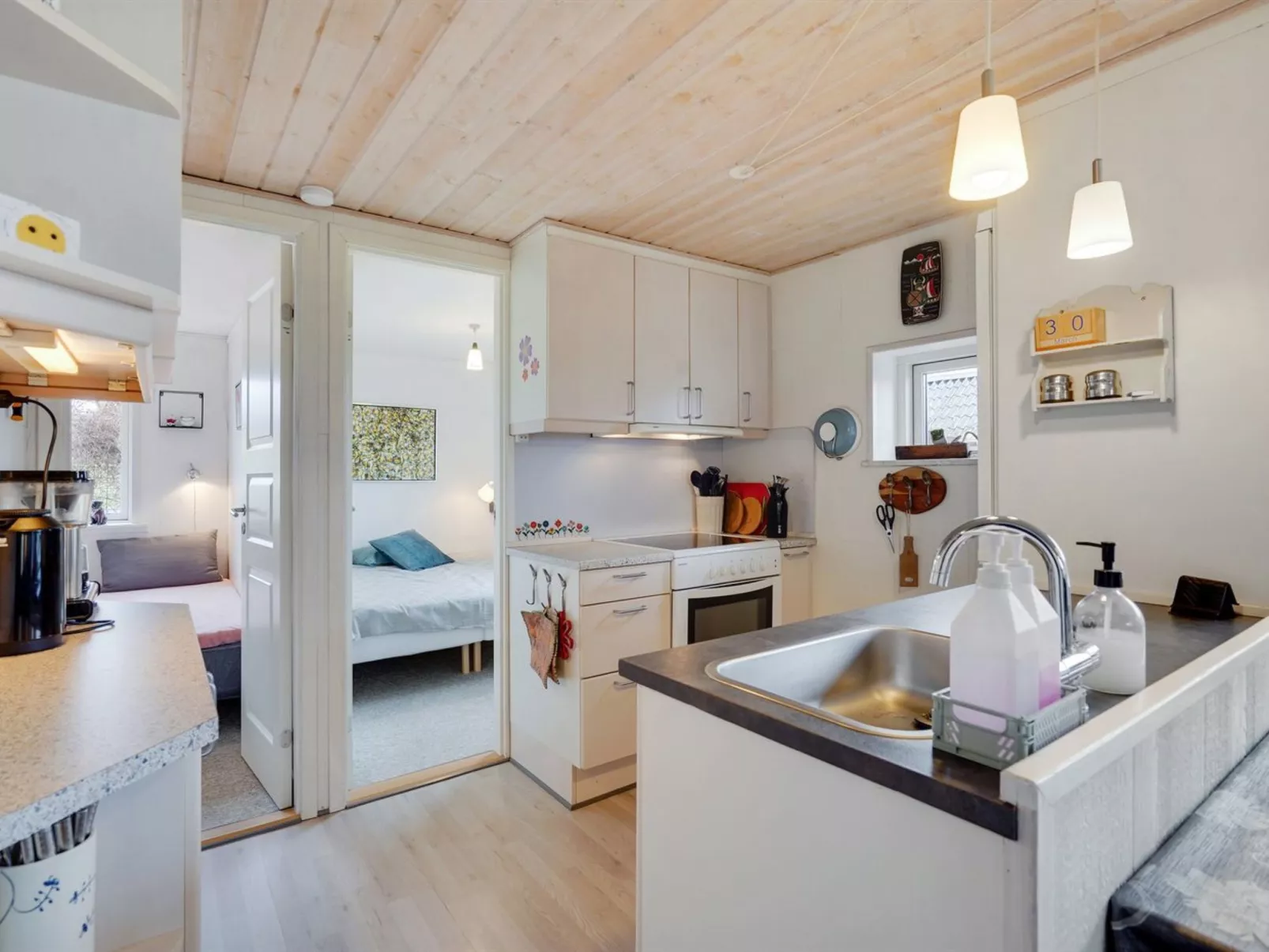 "Gisl" - 400m from the sea - Drinnen