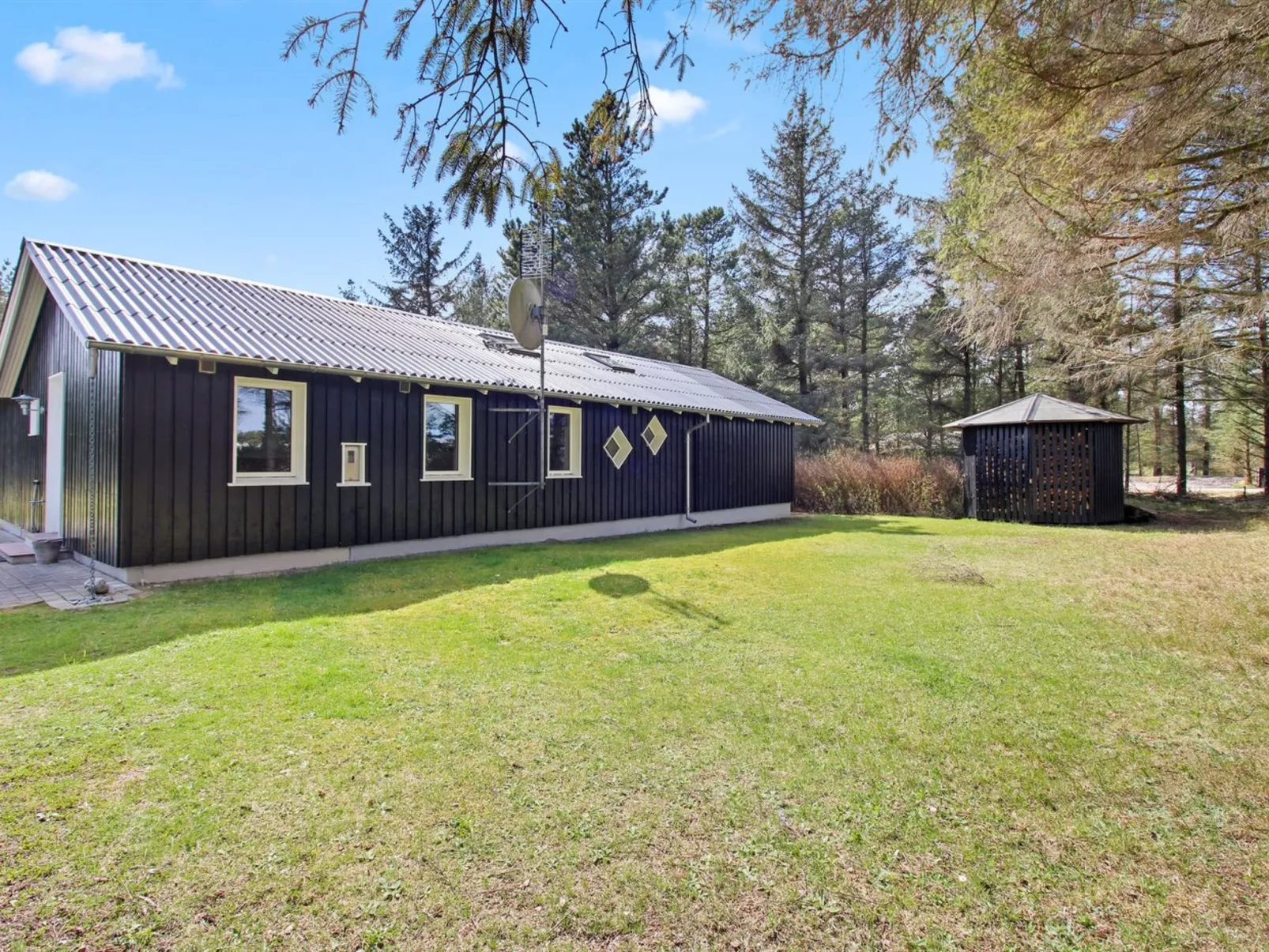 "Sora" - 2km from the sea - Outside