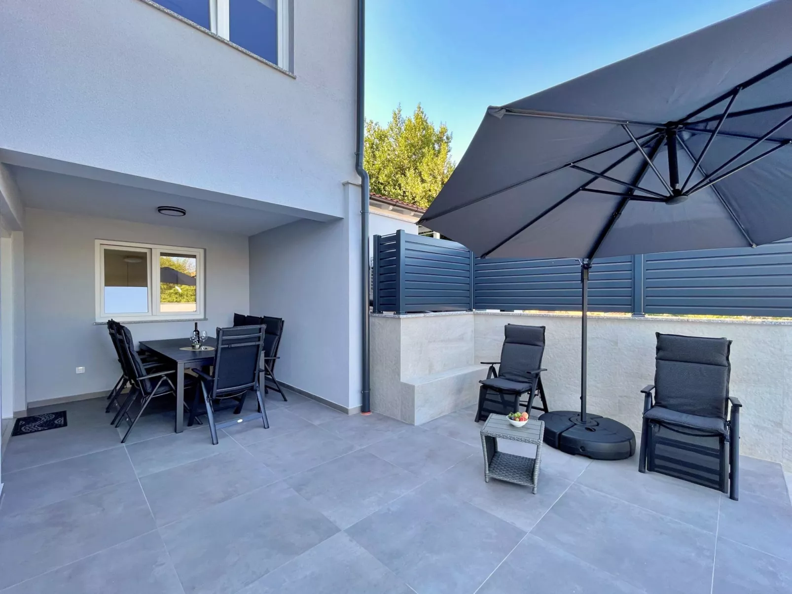 Apartment Bonum mit privatem Pool - Draußen