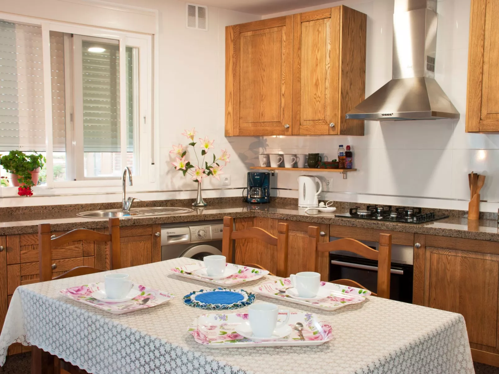 Mit Privatparkplatz - Dedans