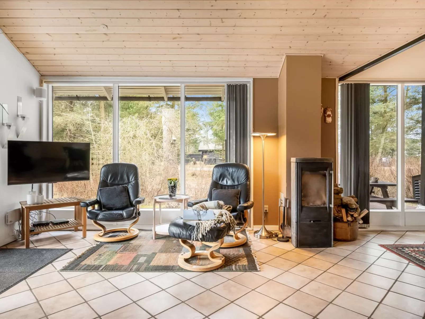 "Sora" - 2km from the sea - Inside