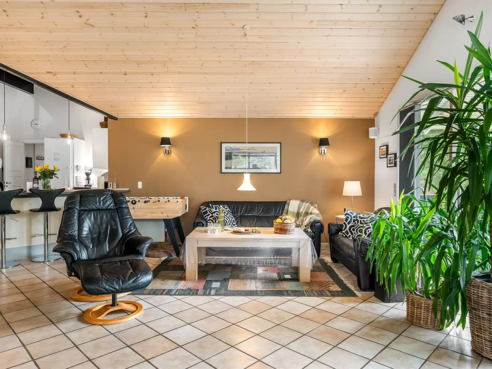 "Sora" - 2km from the sea - Inside