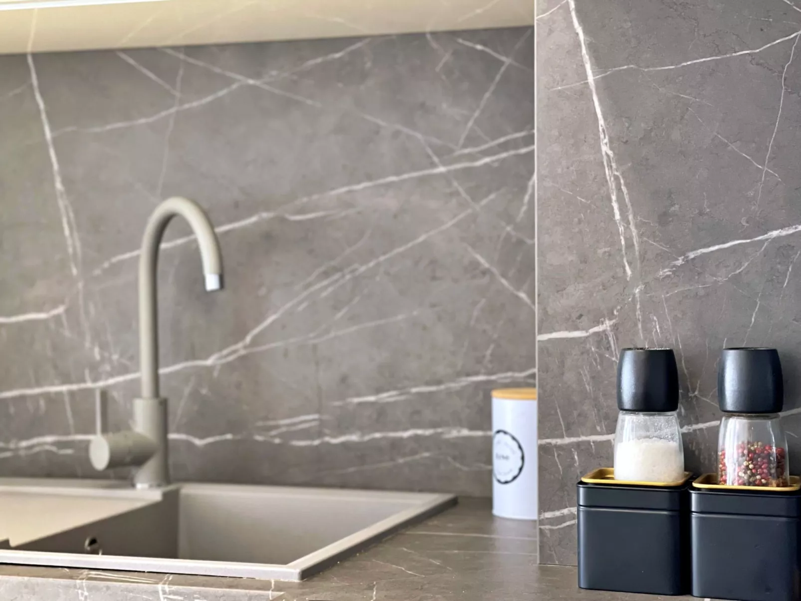 Apartment SeaLuxe mit Whirlpool - Drinnen