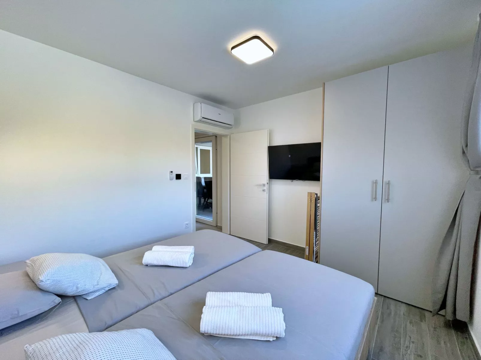Apartment Bonum mit privatem Pool - Drinnen