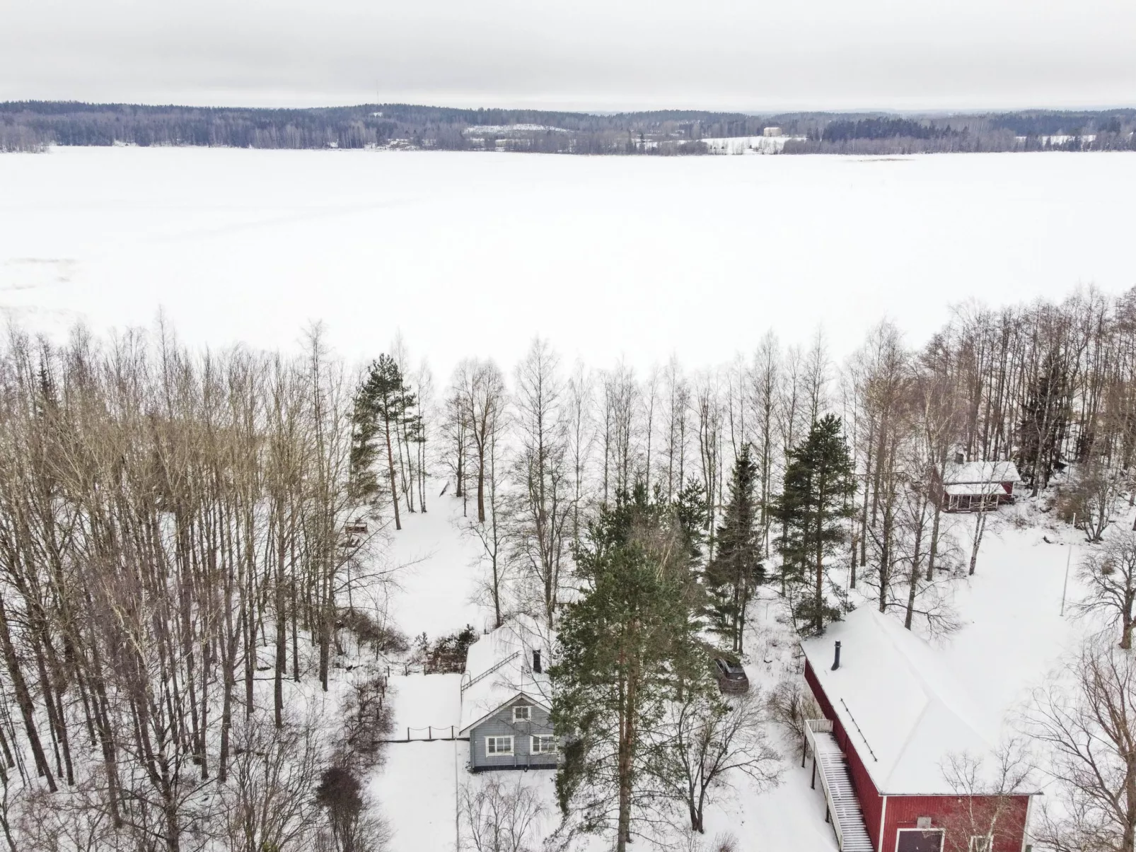 Aurinko vanaja - Inside