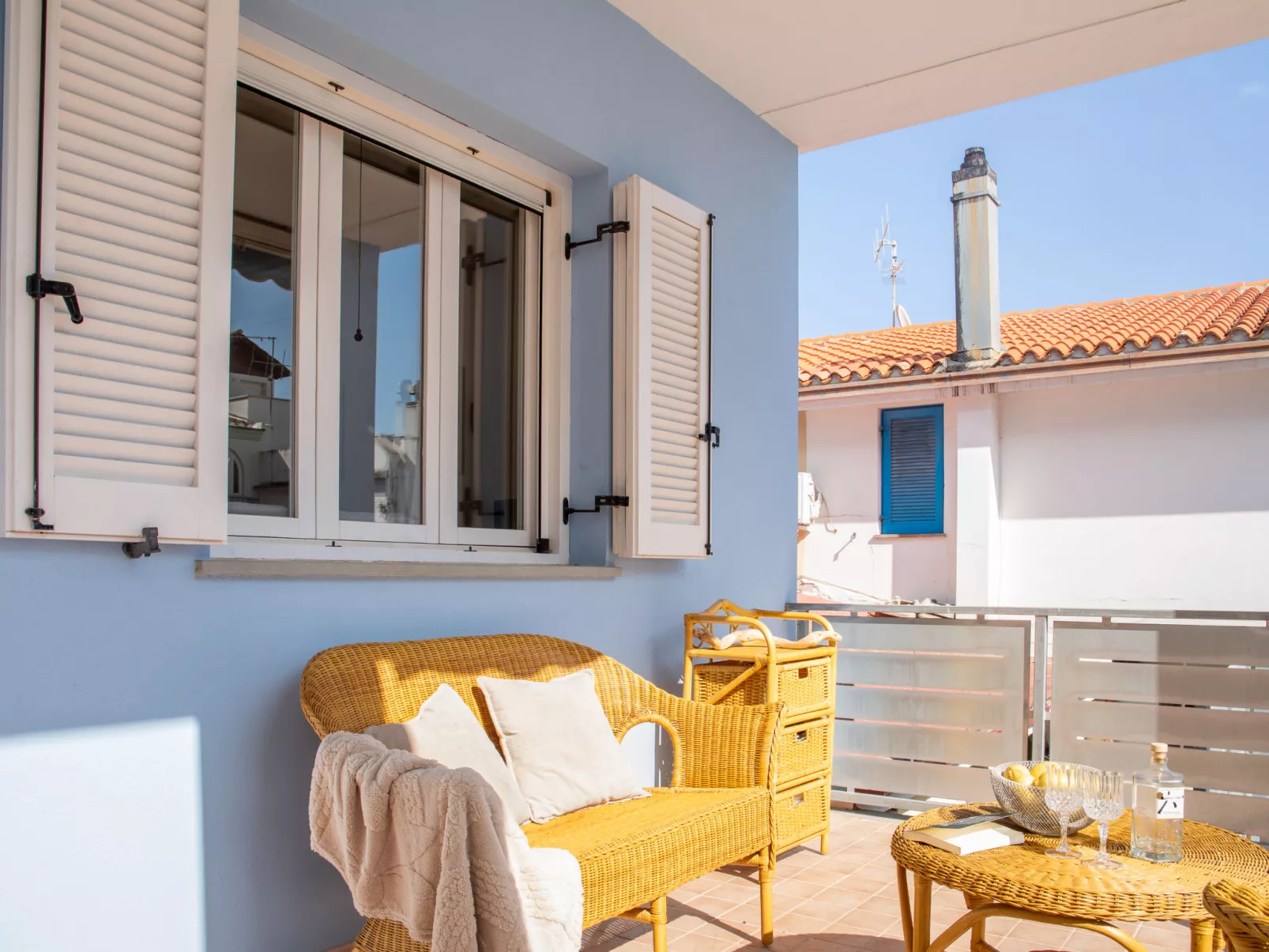 Blue Levante - Draußen