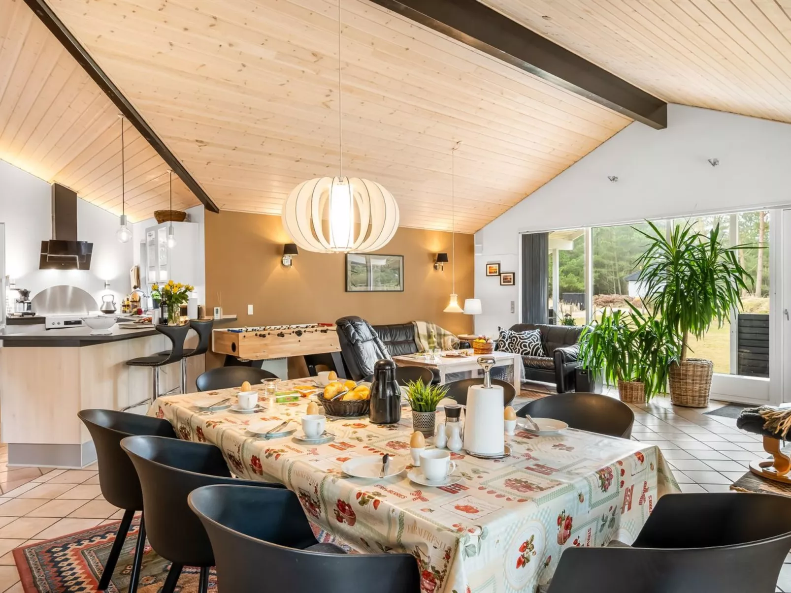 "Sora" - 2km from the sea - Inside