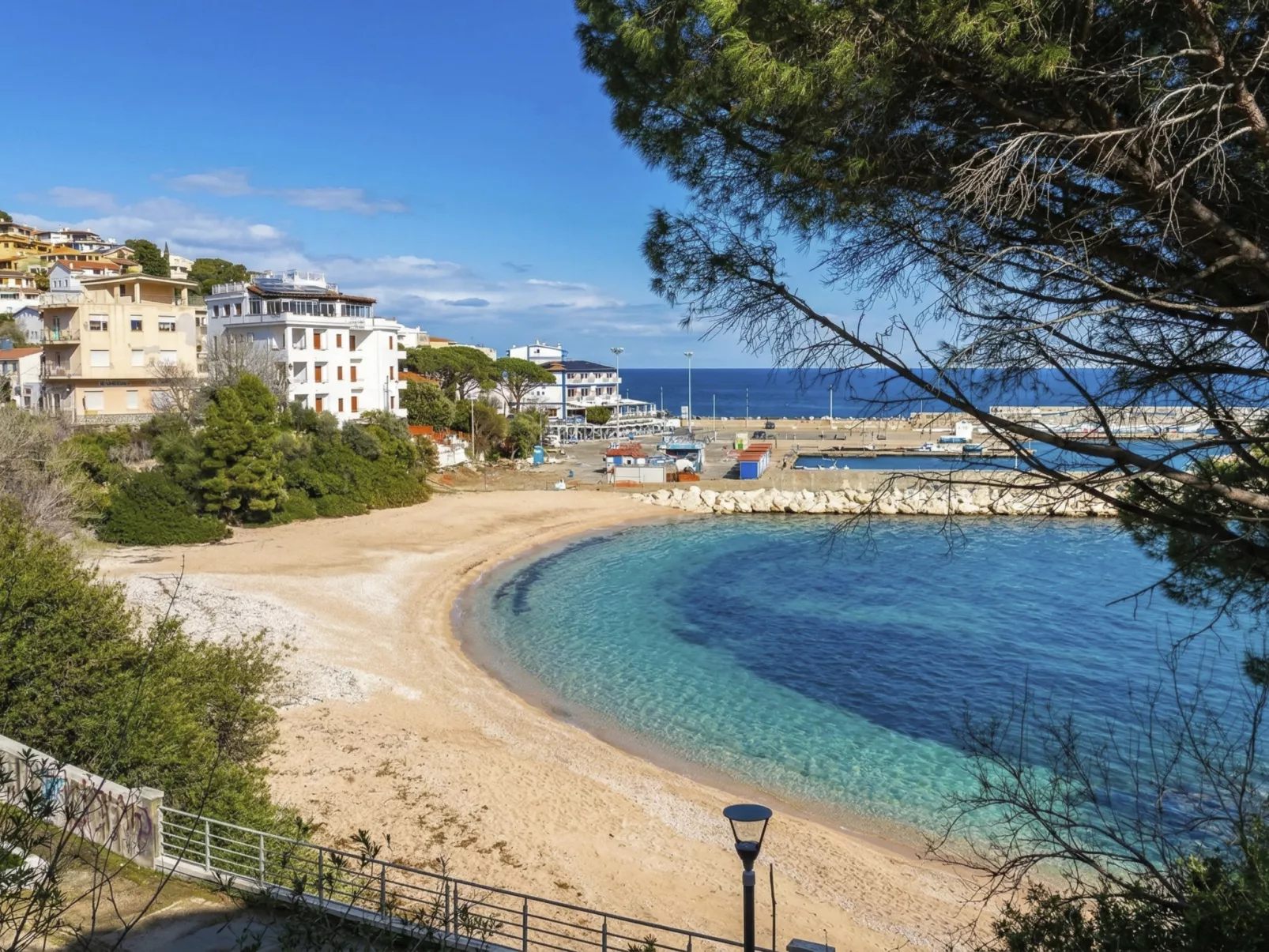 Blue Levante - Draußen