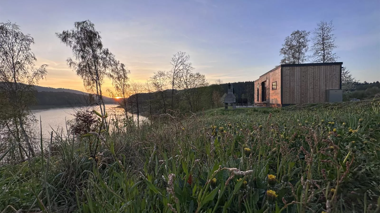 Feriendorf Seeblick - Tiny Chalet Nr 8 - Außenbereich Sommer