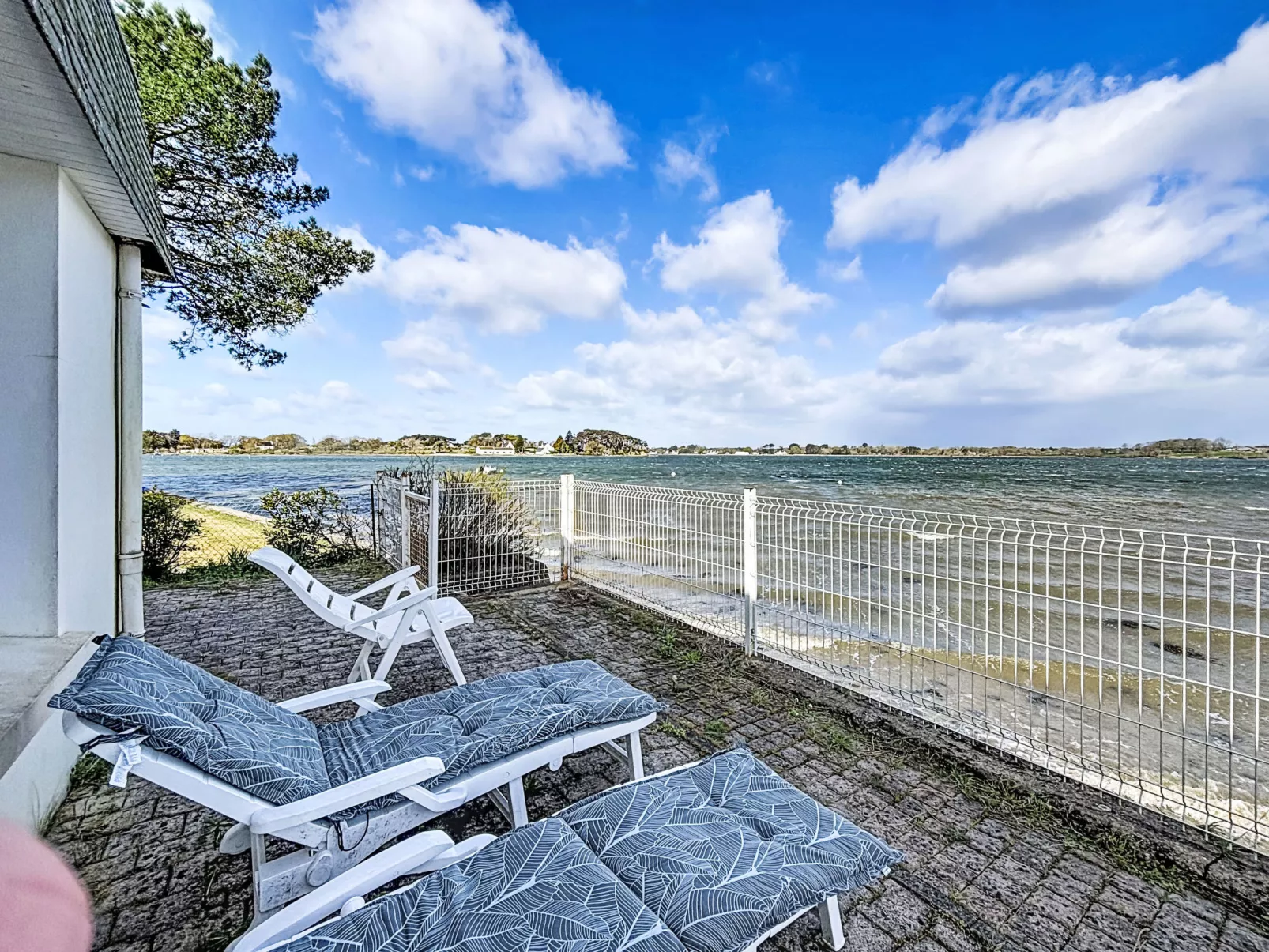 Maison du Néguan - Outside