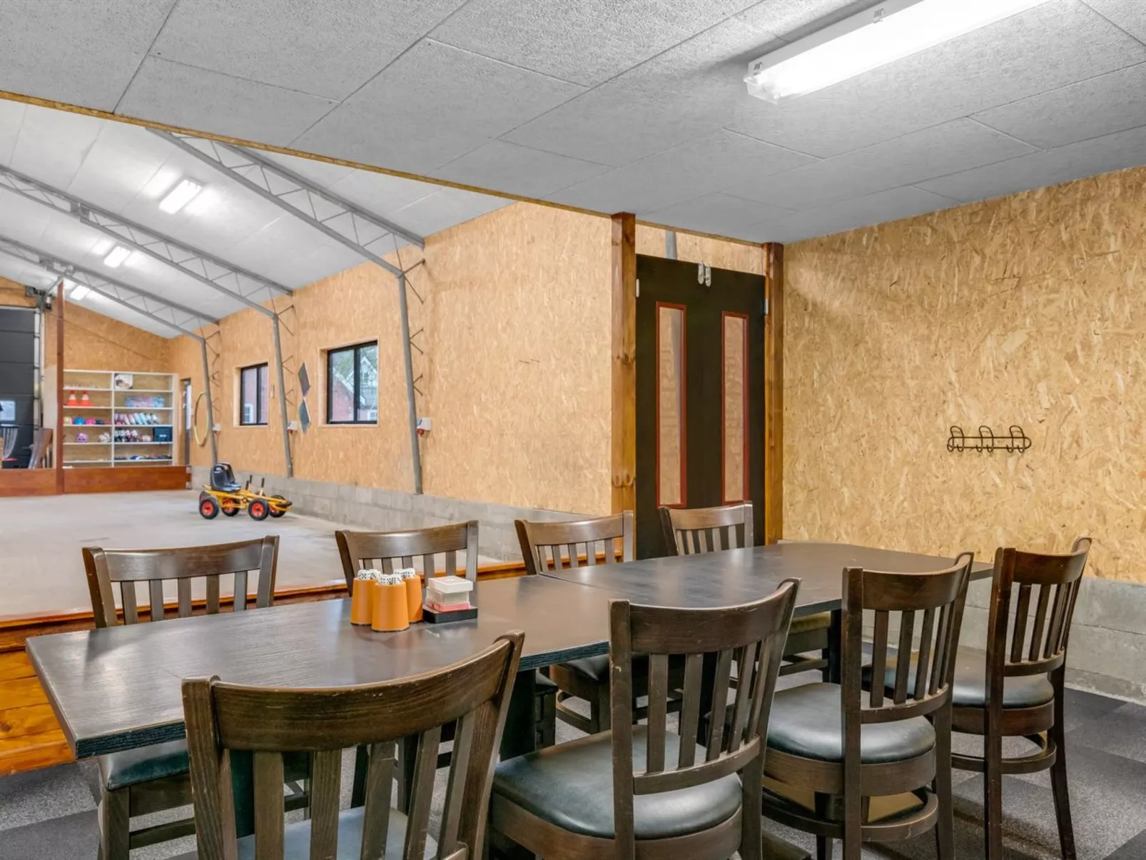 "Blaguna" - 9km to the fjord - Inside