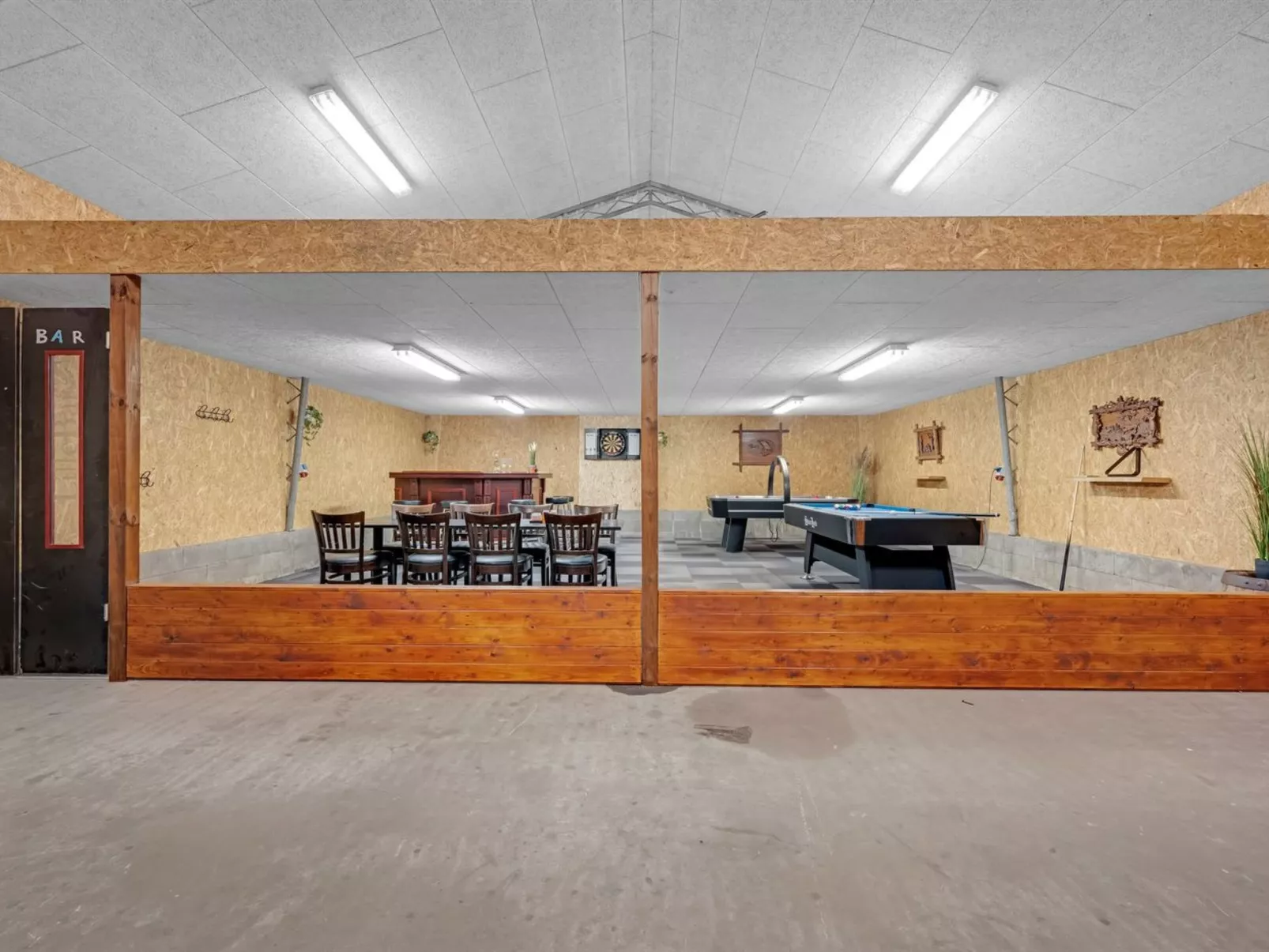 "Blaguna" - 9km to the fjord - Inside