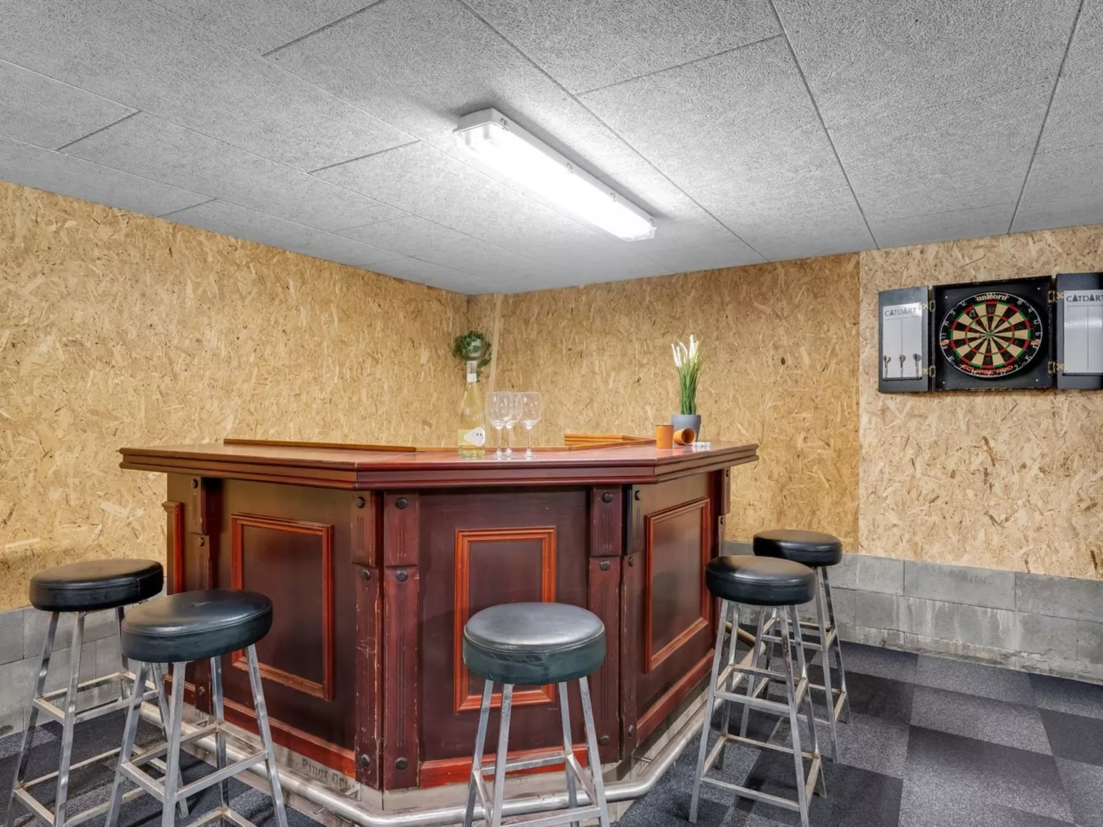 "Blaguna" - 9km to the fjord - Inside