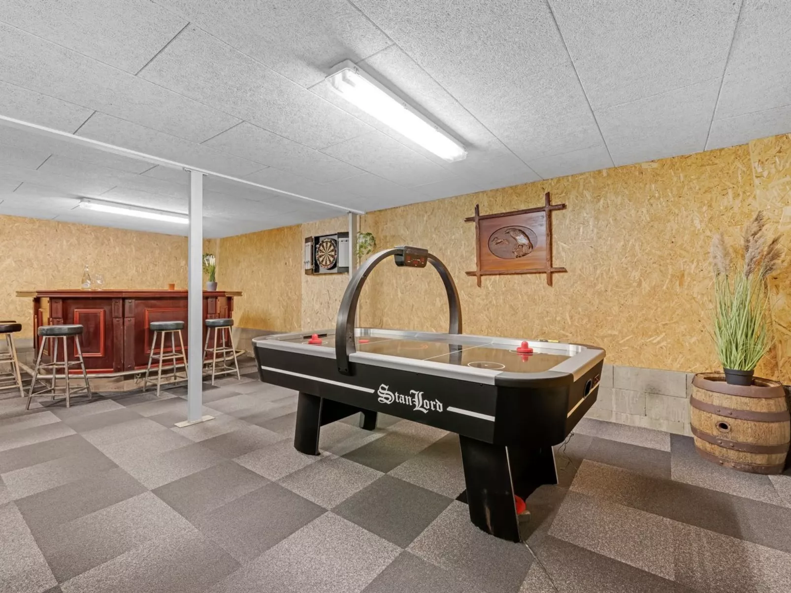 "Blaguna" - 9km to the fjord - Inside