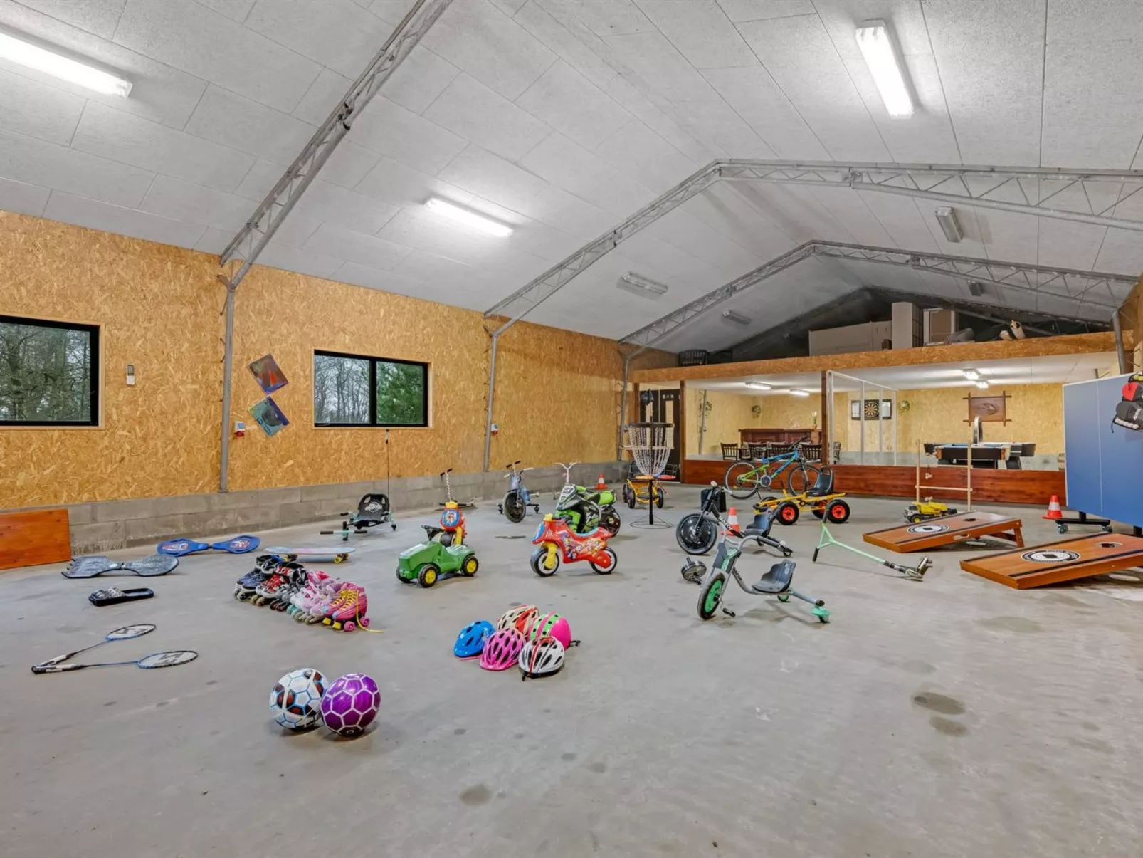 "Blaguna" - 9km to the fjord - Inside