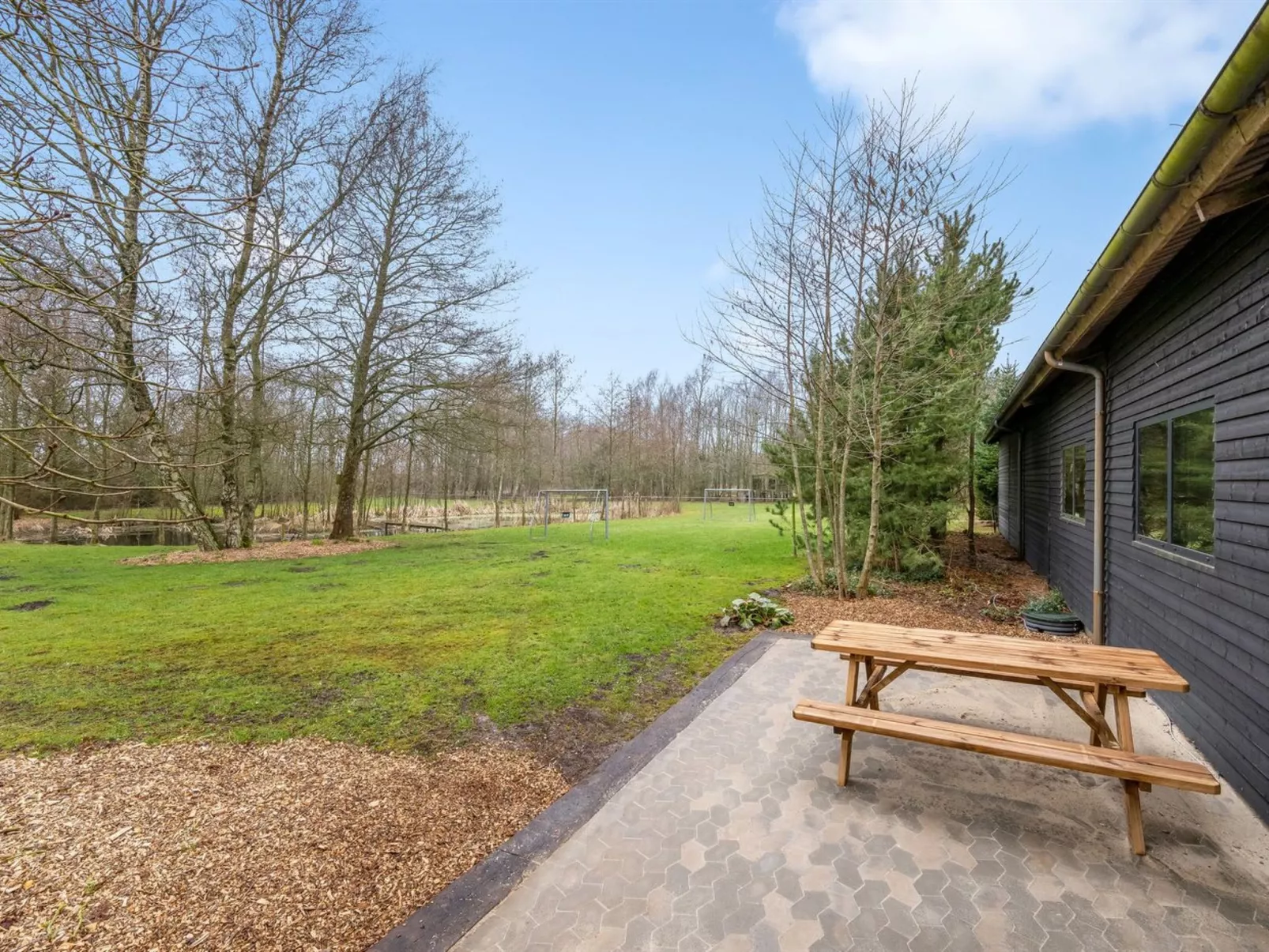 "Blaguna" - 9km to the fjord - Inside