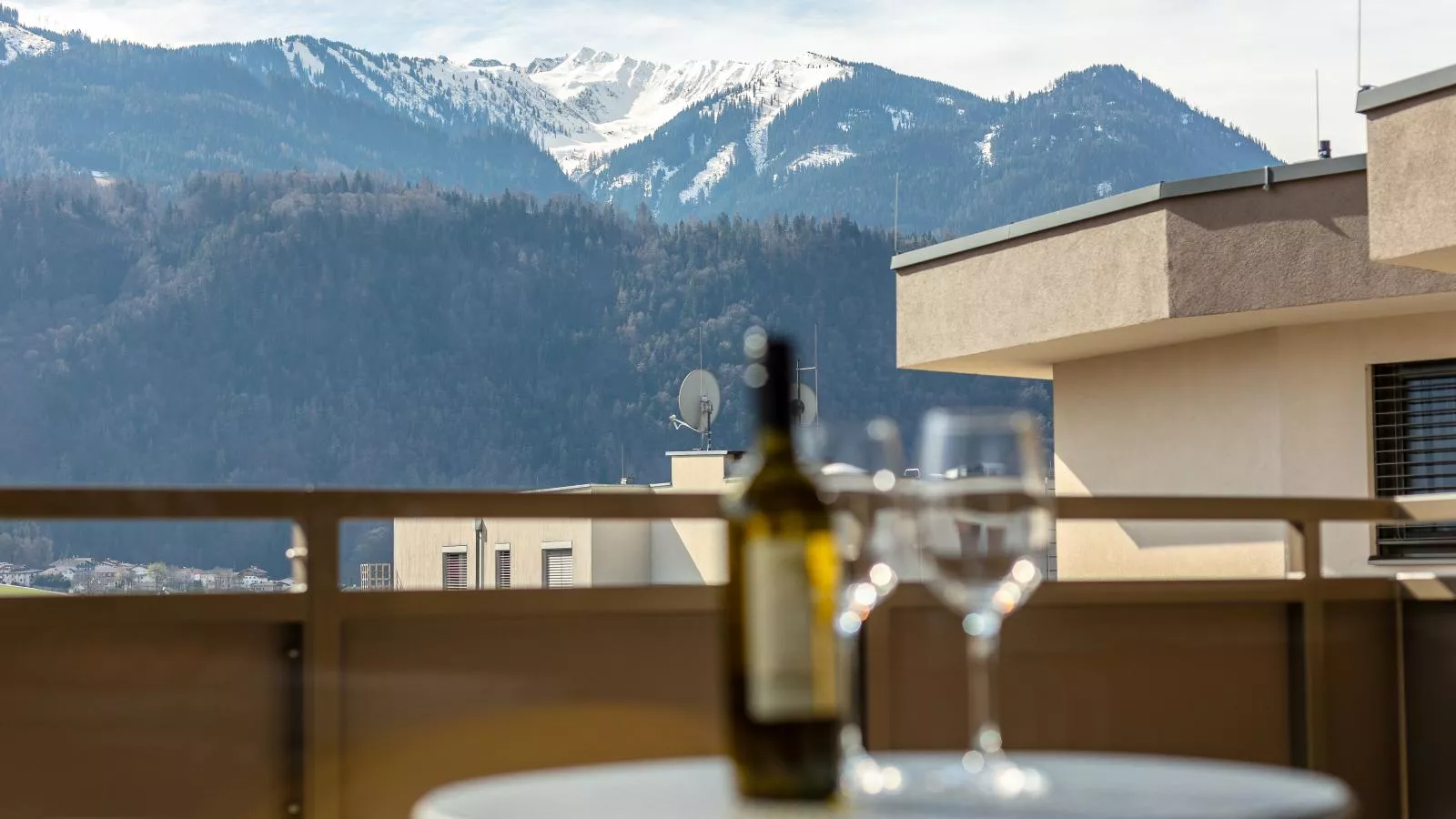 City Apartments Jenbach Top 16