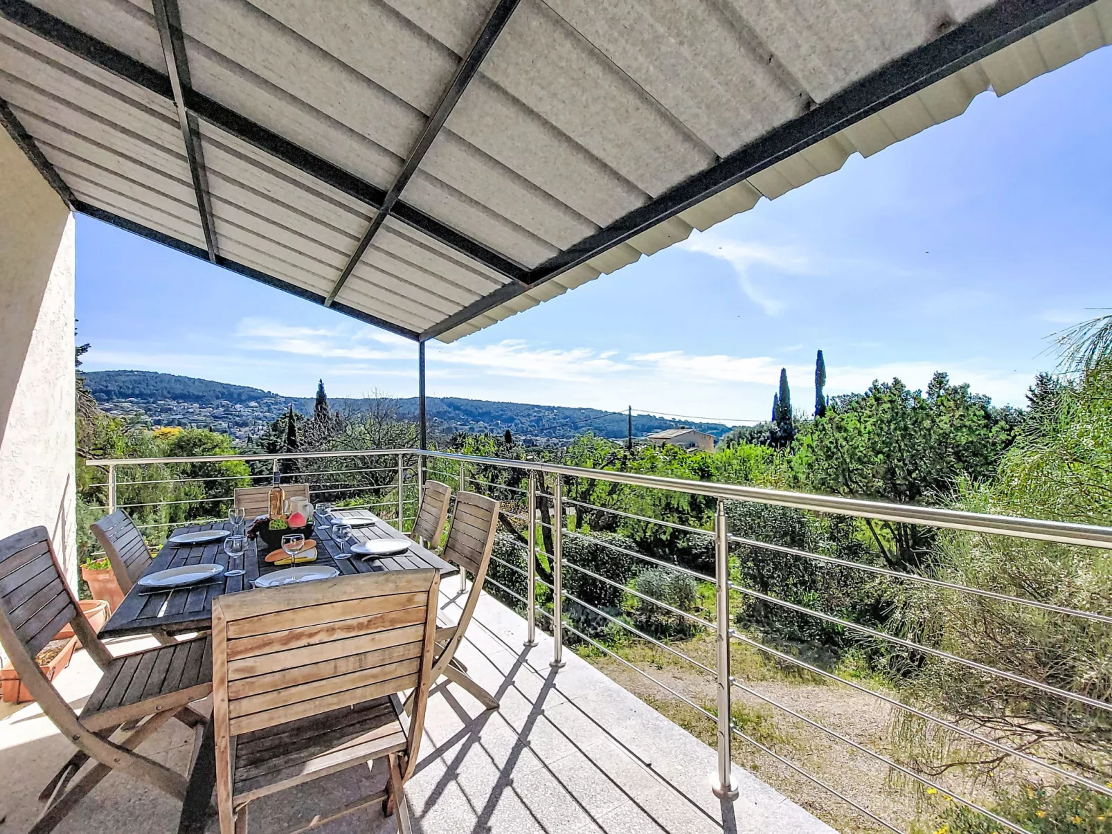 La Chilière - Outside