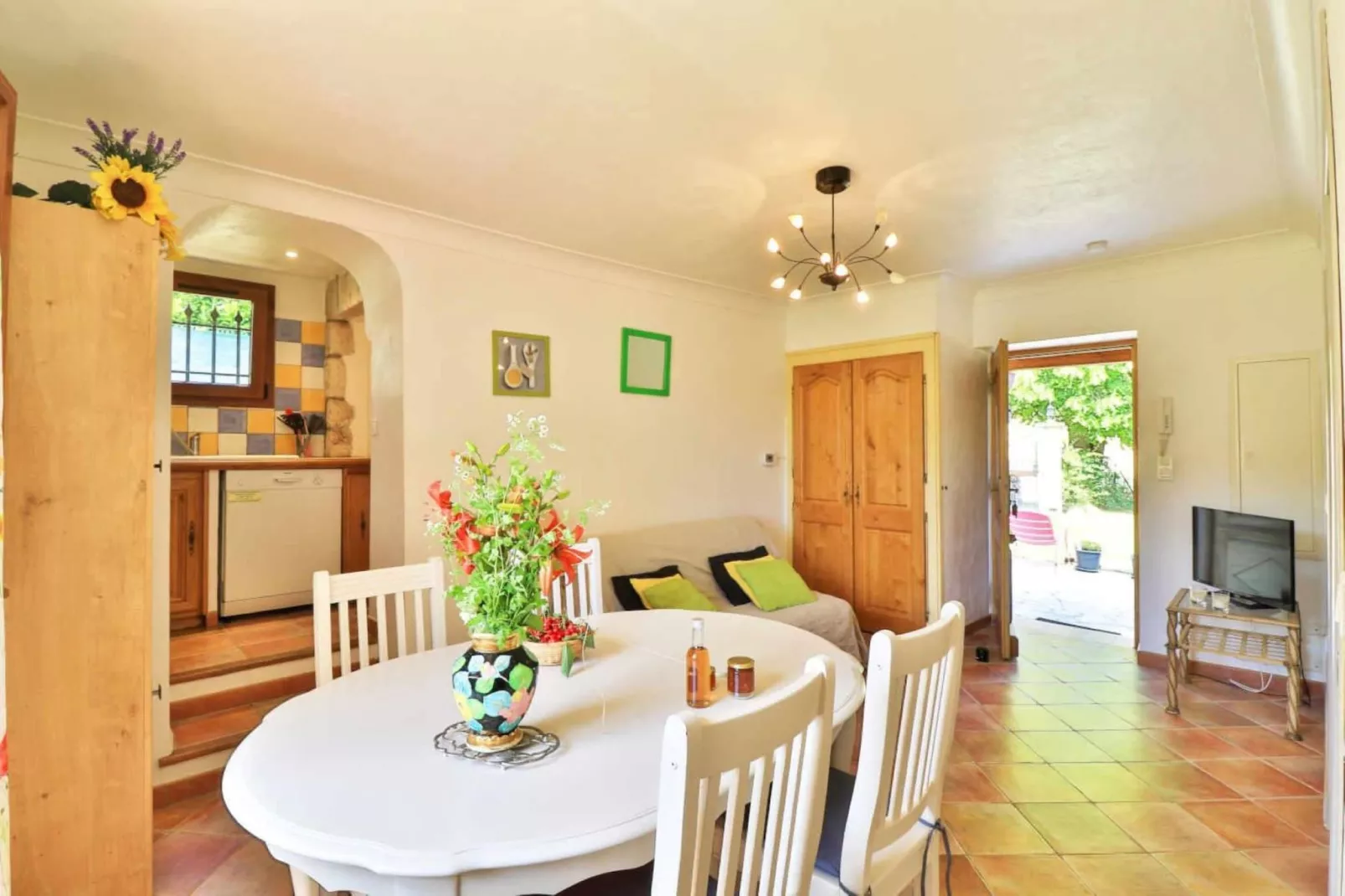 Noelie rez de jardin