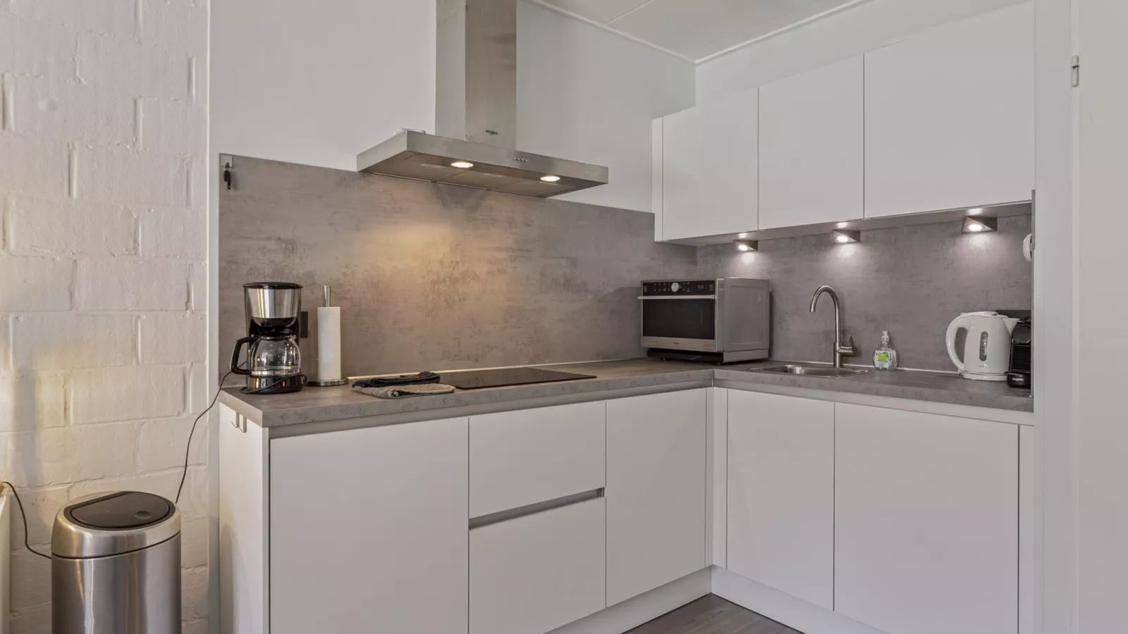 Duin Zee Suite - Kitchen