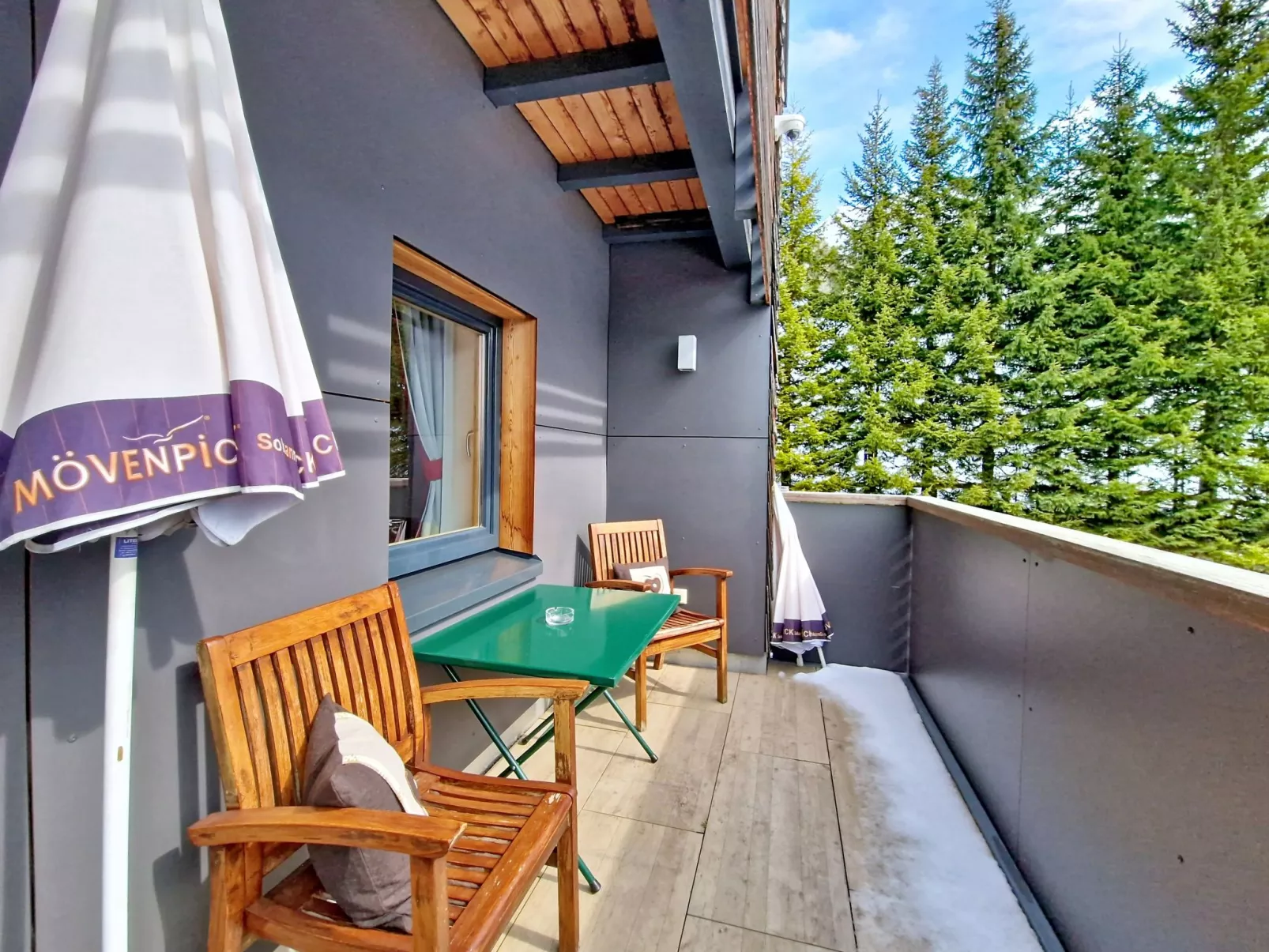 Naviser Hütte - Outside