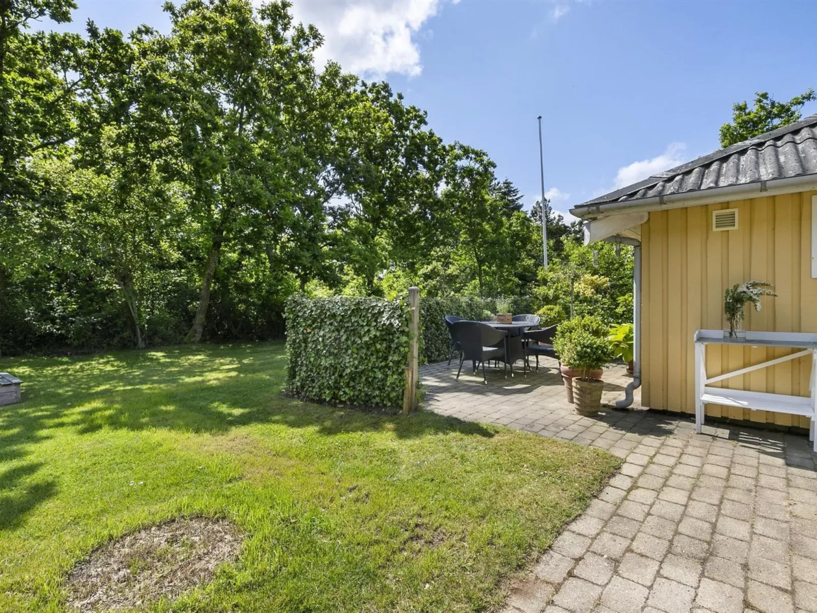 "Holmsten" - 250m to the fjord - Outside