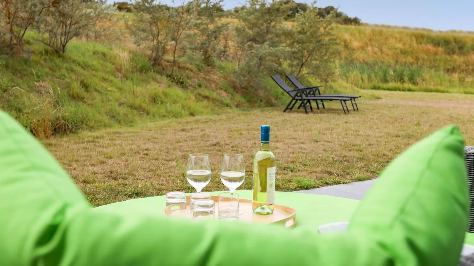 Duinvallei Lodge Zeeland - Gardens in summer