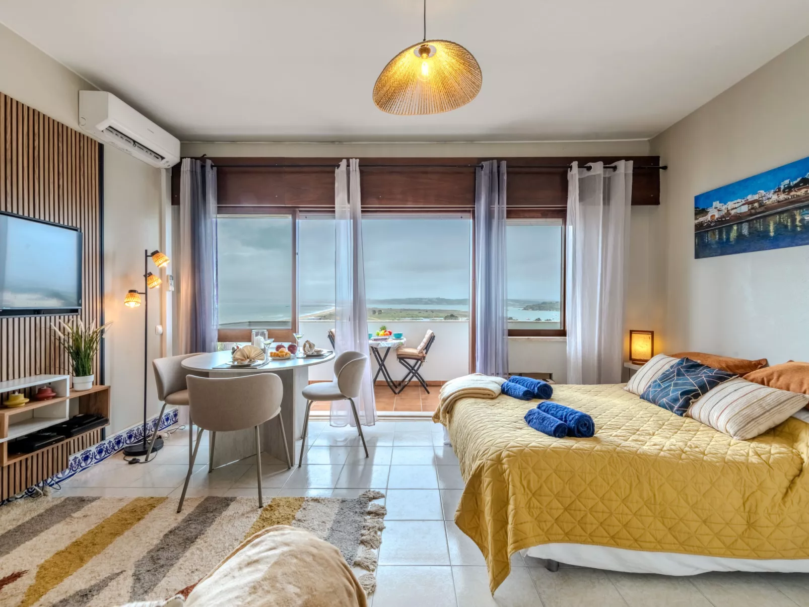 Alvor Bay Dream - Dedans