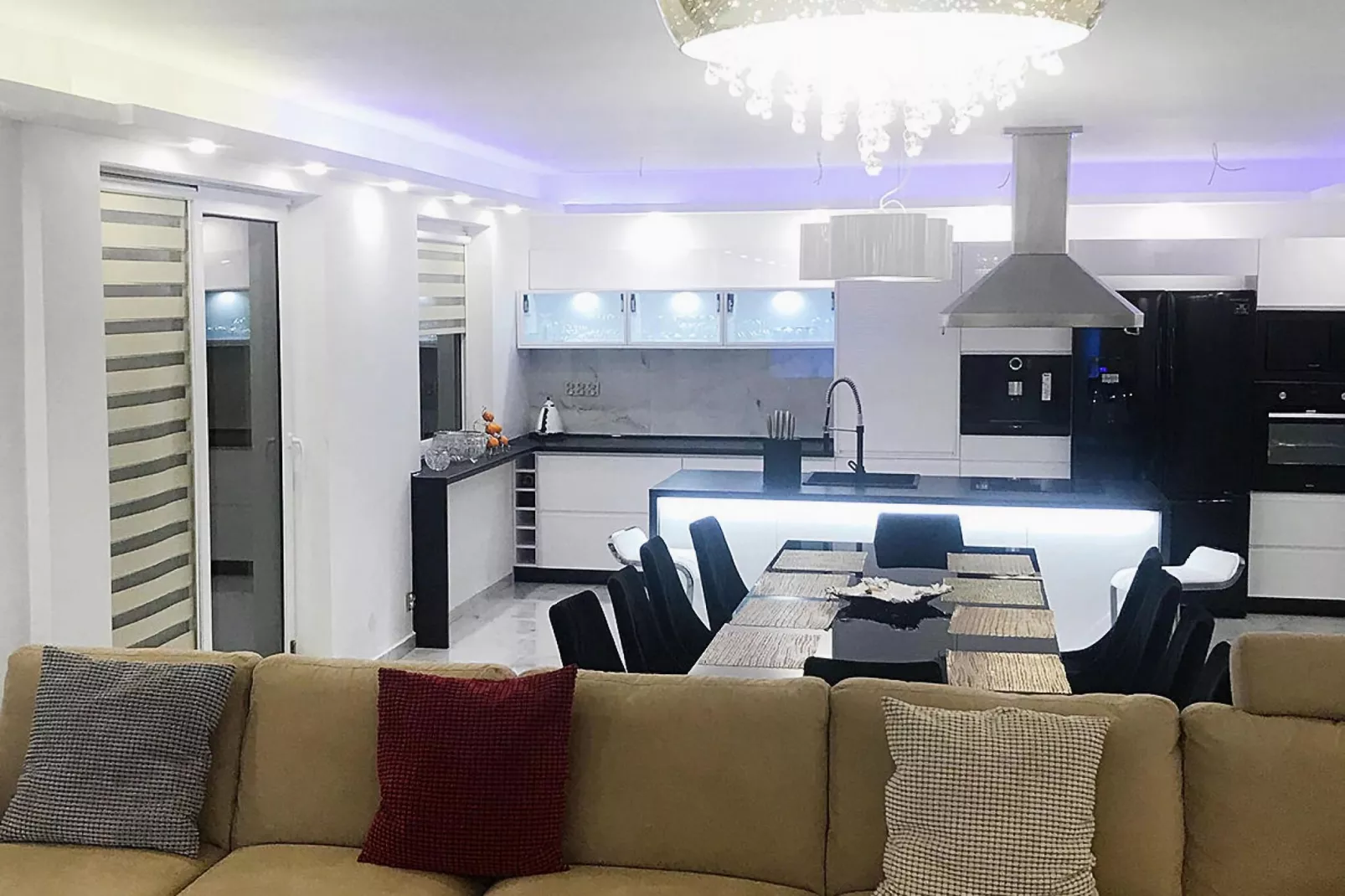 Dom wakacyjny dla 15 osób z basenem Sieciemin-Dining room