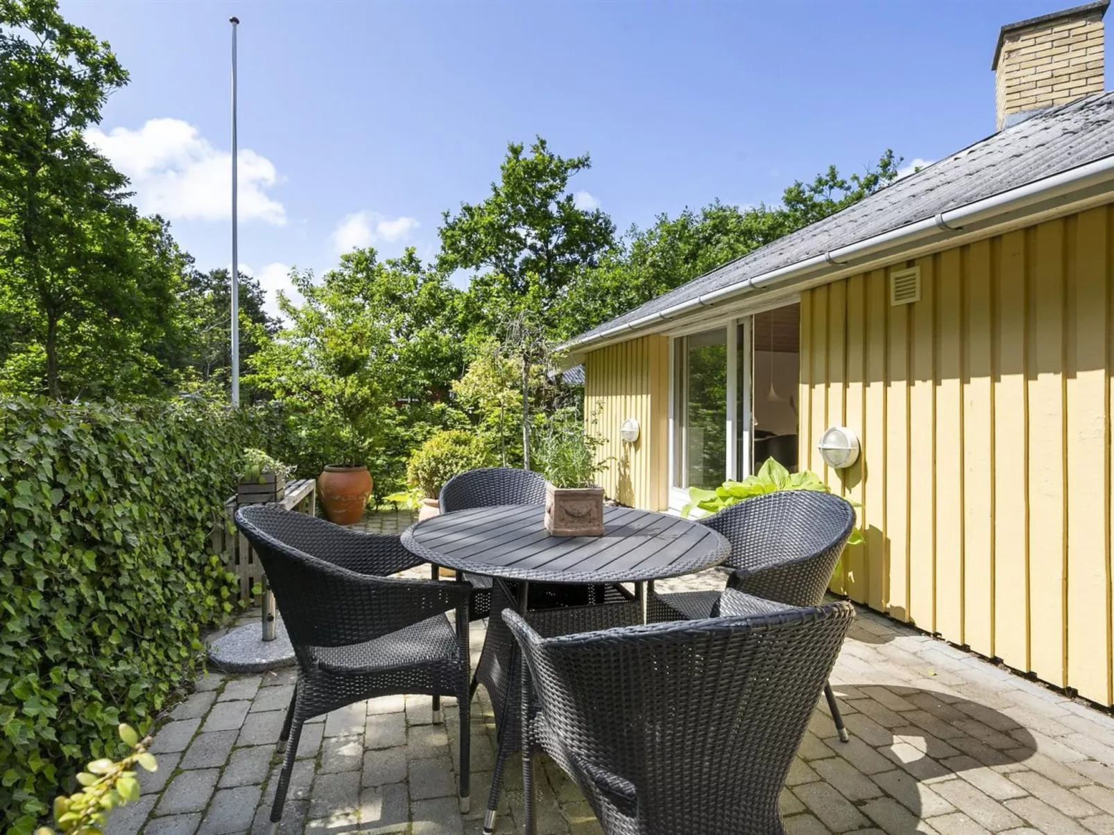 "Holmsten" - 250m to the fjord - Outside