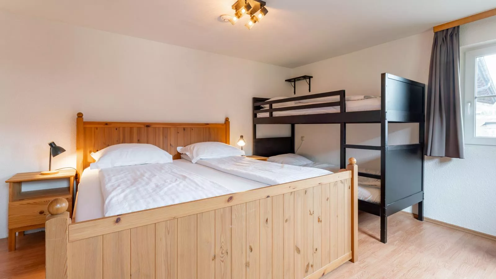 Kitzbüheler Alpen XL - Bedroom