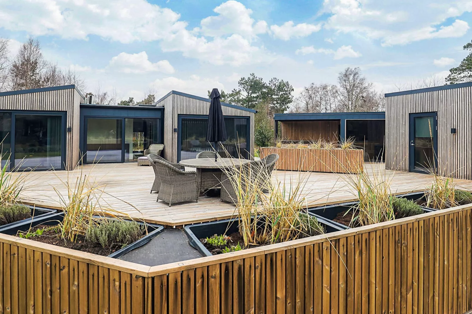 5 Sterne Ferienhaus in Væggerløse - Im Freien