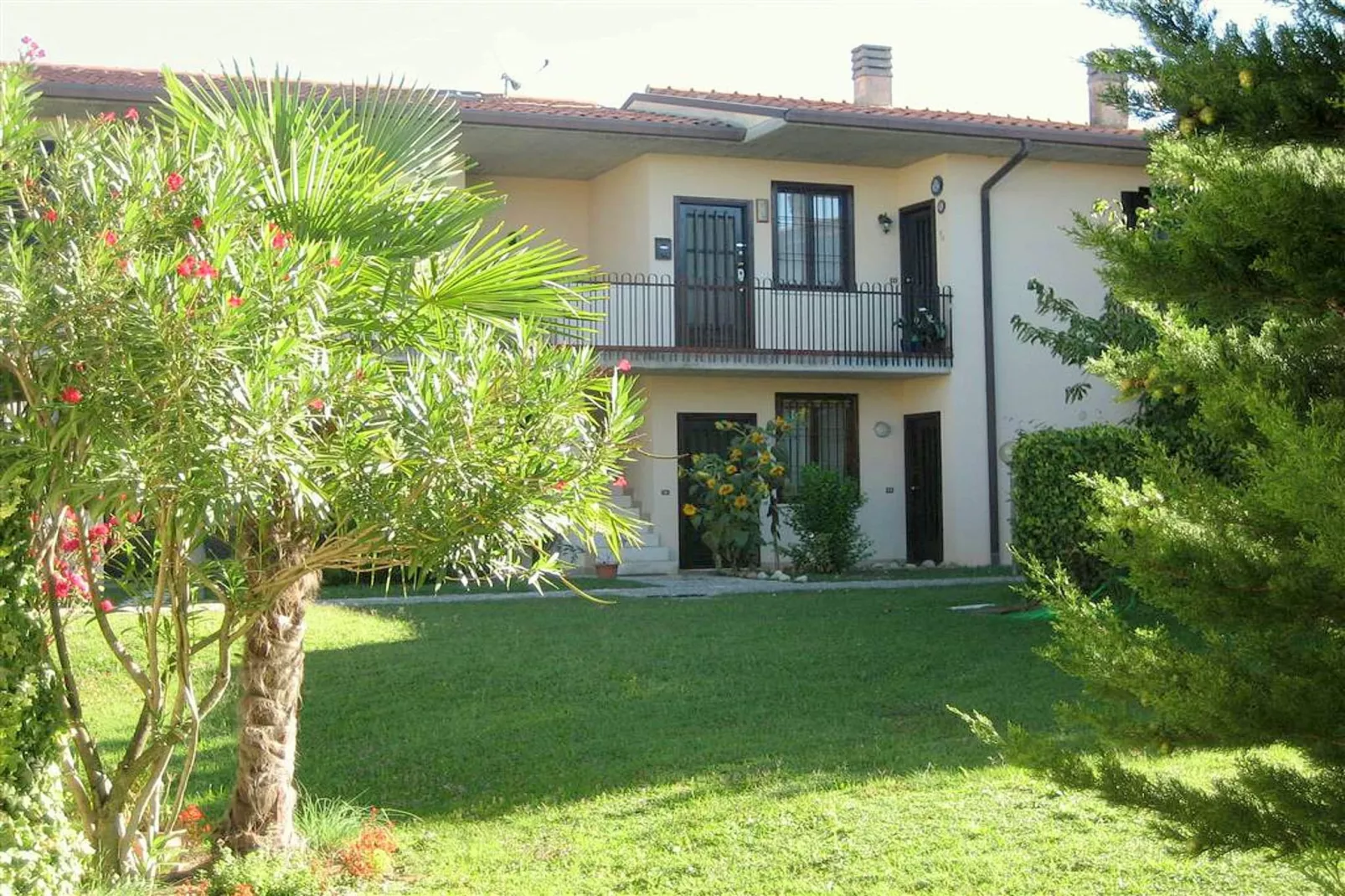 Sole del Garda iSei - Außenbereich Sommer