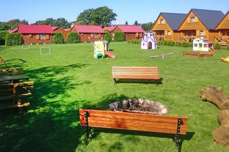 Domki piętrowe Jarosławiec-Gardens summer
