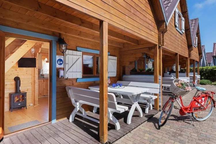 Domki wakacyjne w Rewalu - Terrasse / balcon