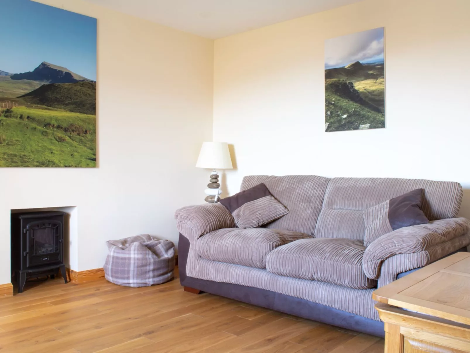 Ben Edra Croft - Inside