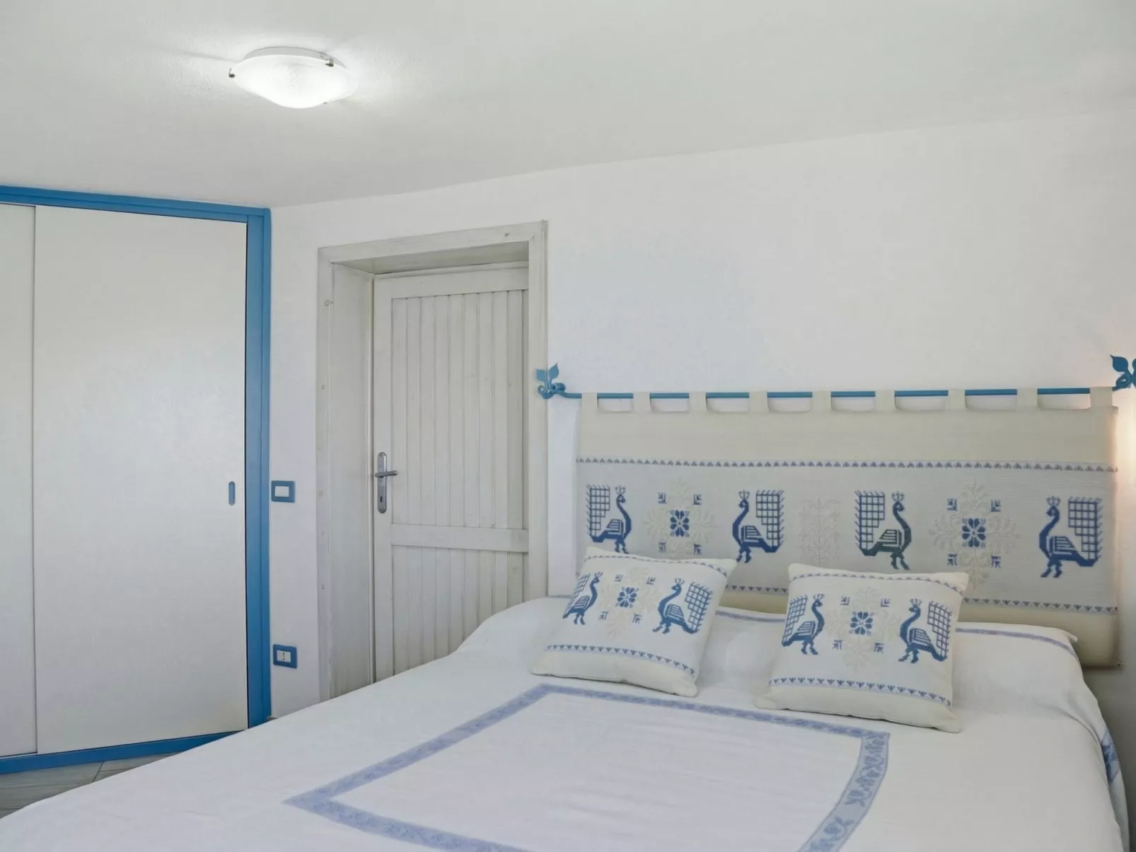 Anita Bados - Dedans