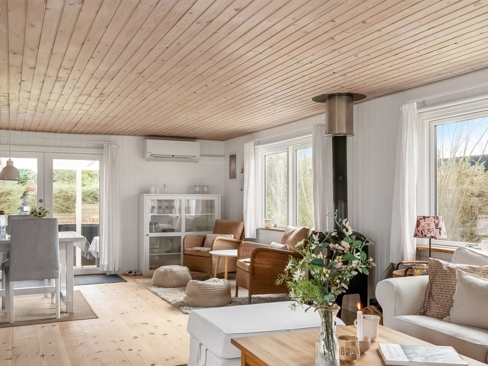 "Nikica" -  from the sea - Drinnen