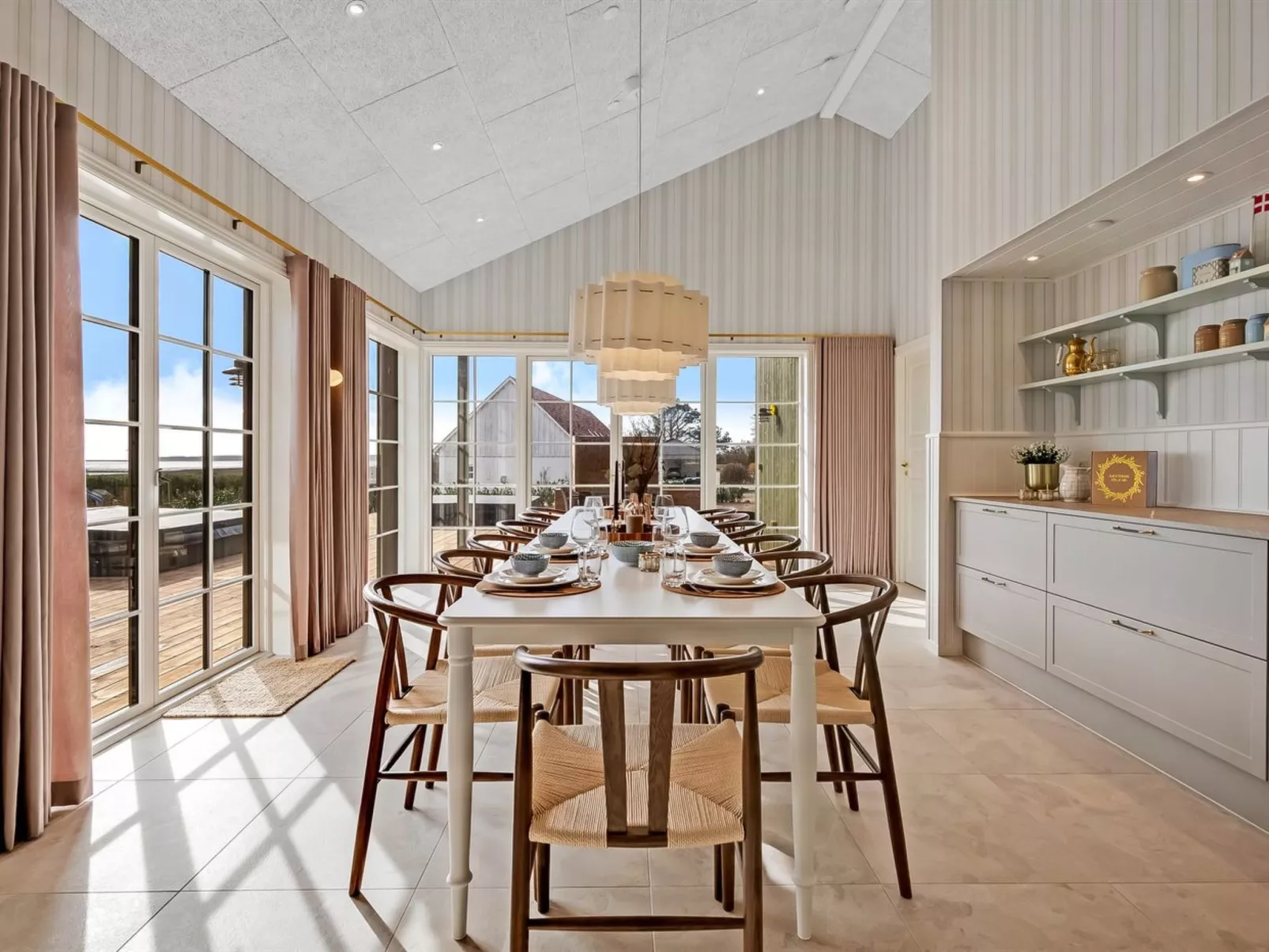 "Delan" - 650m from the sea - Inside