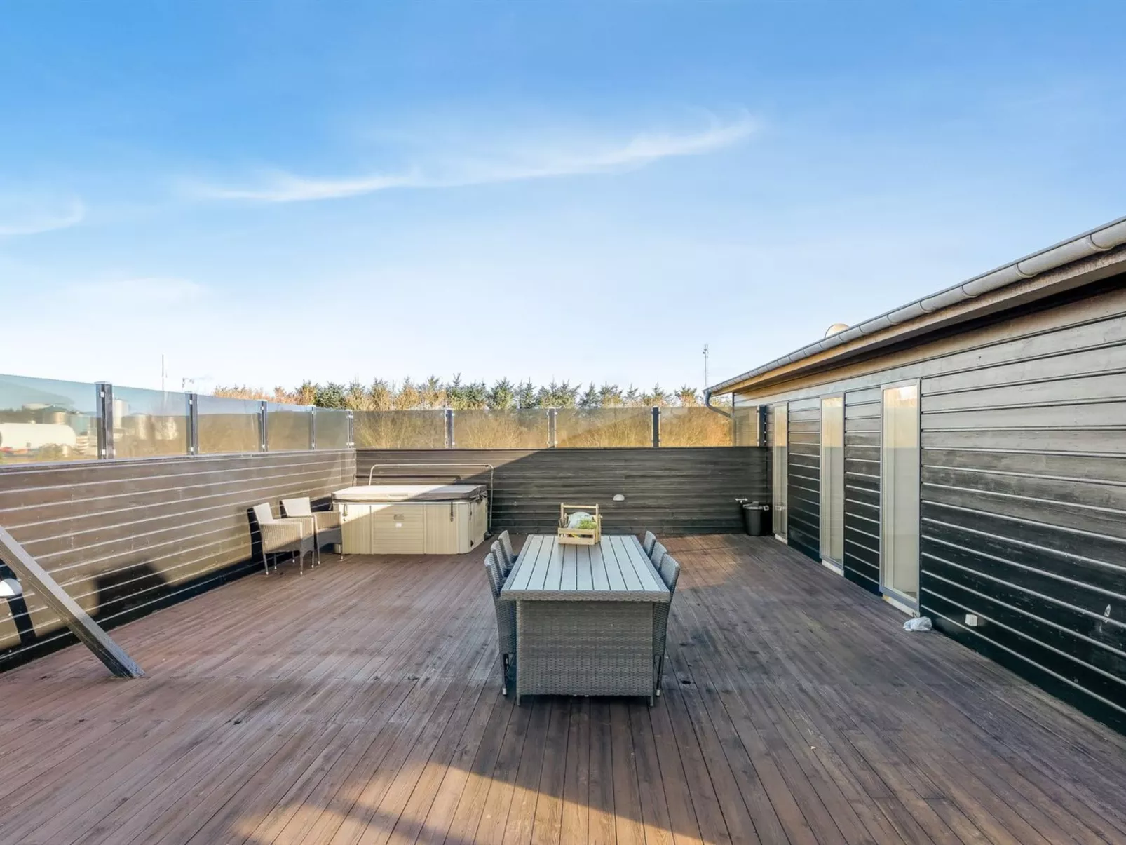 "Emelita" - 1.4km from the sea - Outside