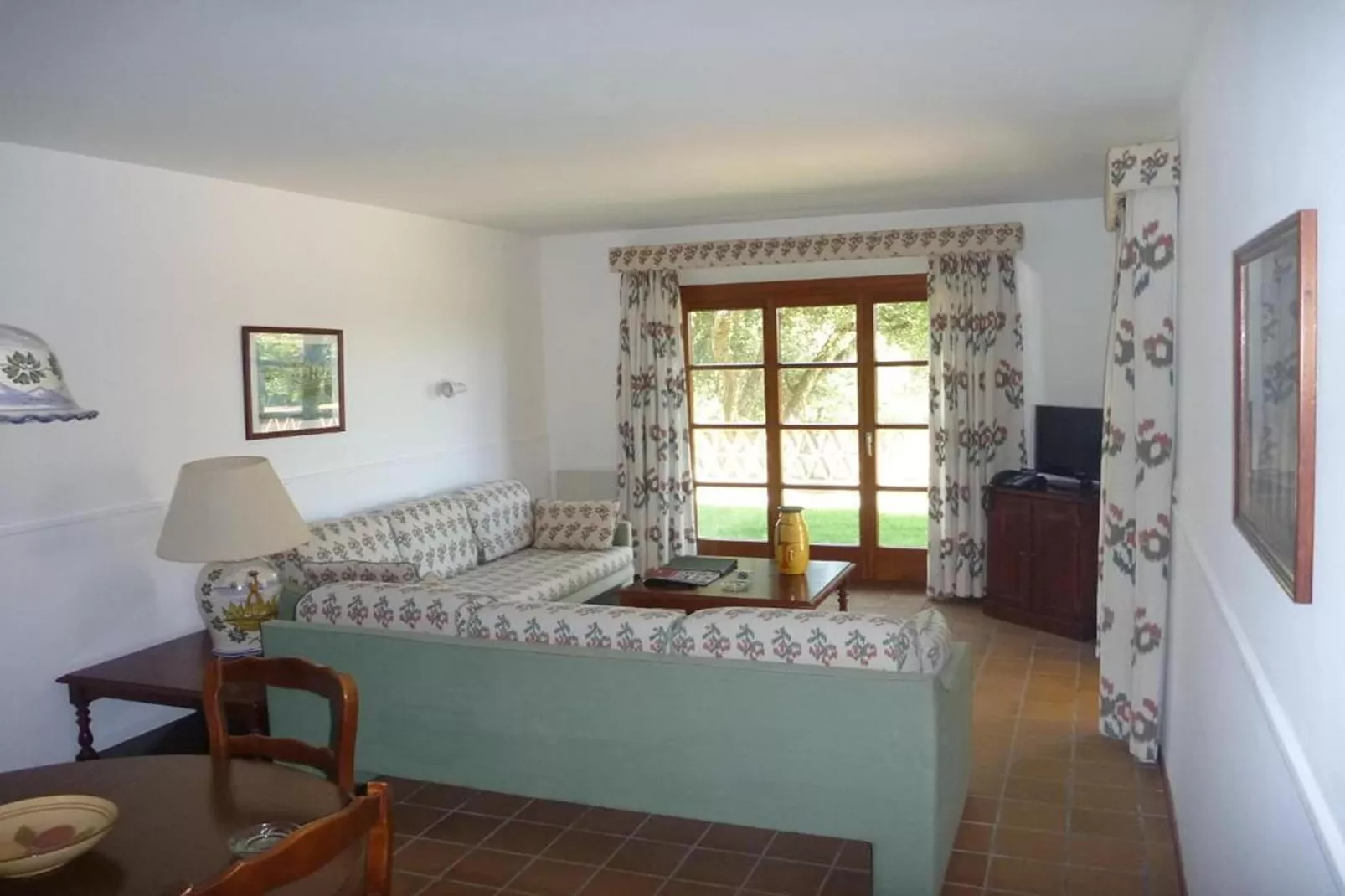 Hapi Mas Nou 1/2/4 - Living room