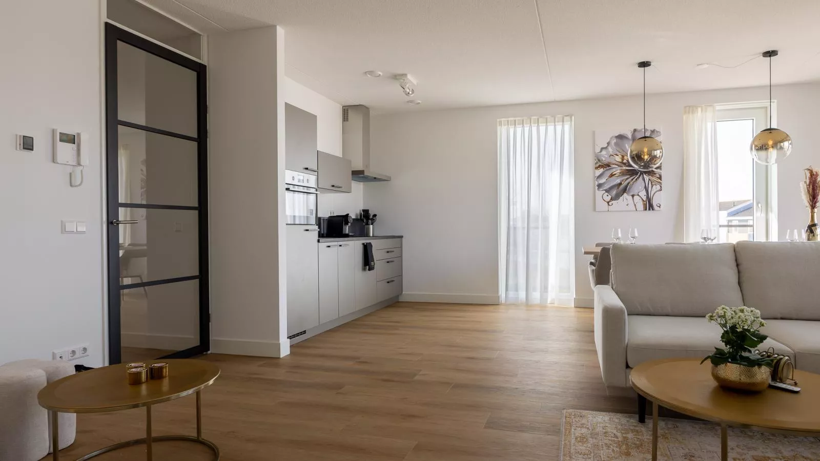 Marina Spa View Kortgene - Kitchen