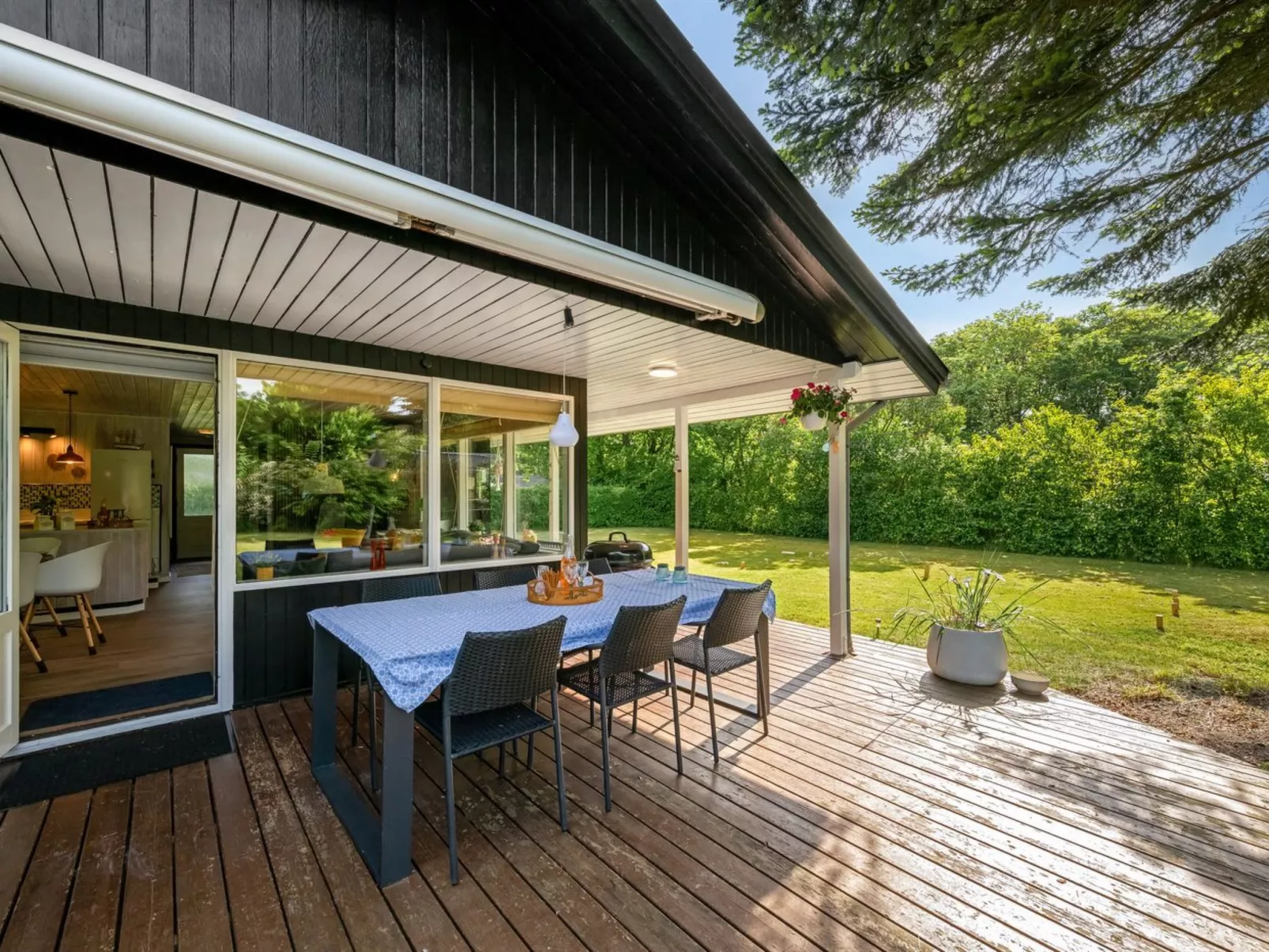 "Nelina" - 950m to the fjord - Dehors