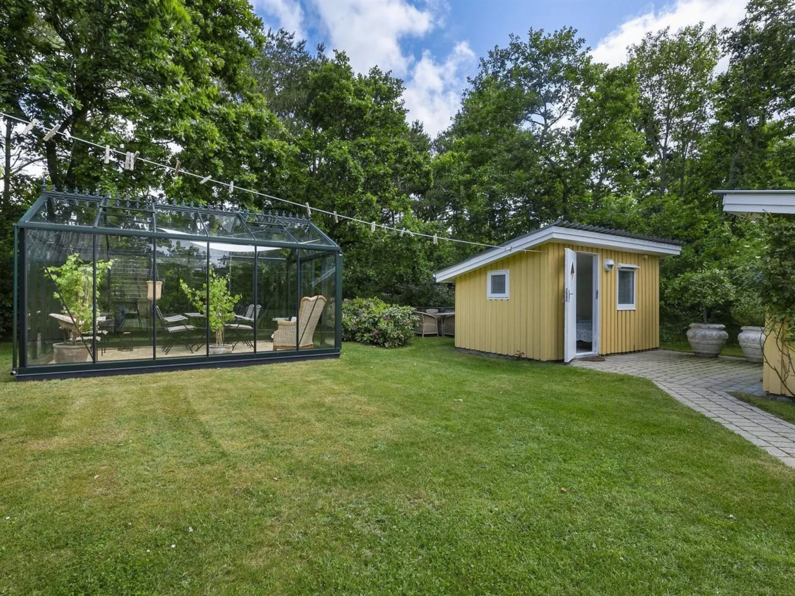 "Holmsten" - 250m to the fjord - Outside