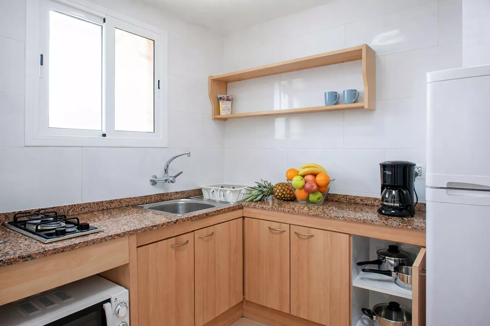 Costa d'Or 2/4/6 - Kitchen