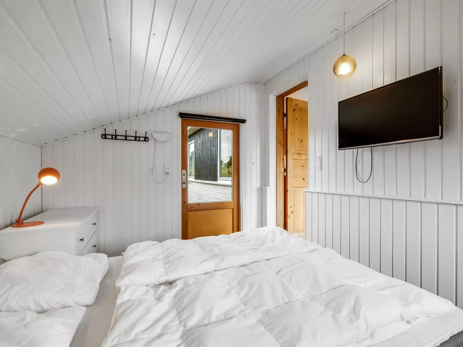 "Eloise" - 400m from the sea - Inside