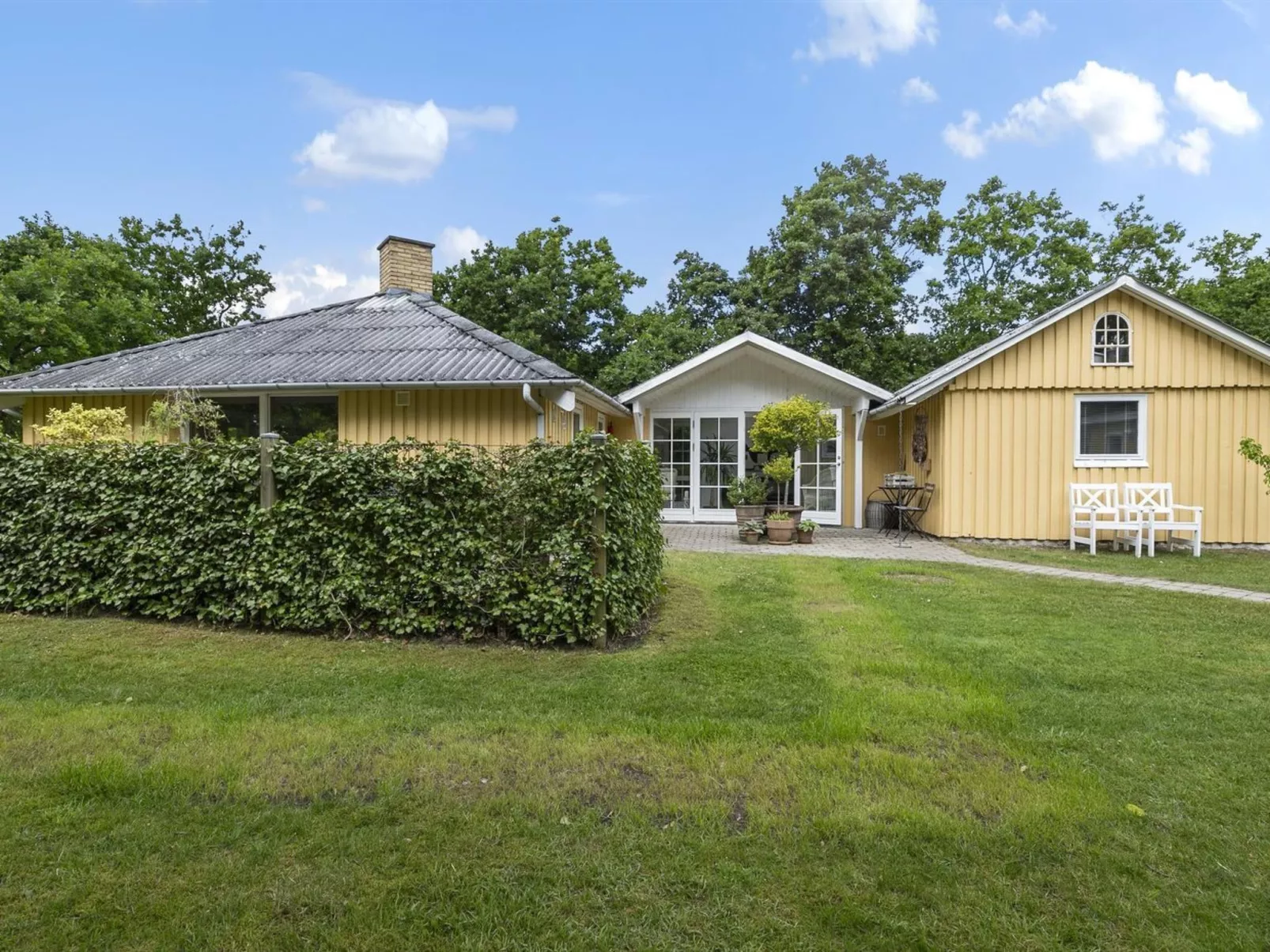 "Holmsten" - 250m to the fjord - Outside