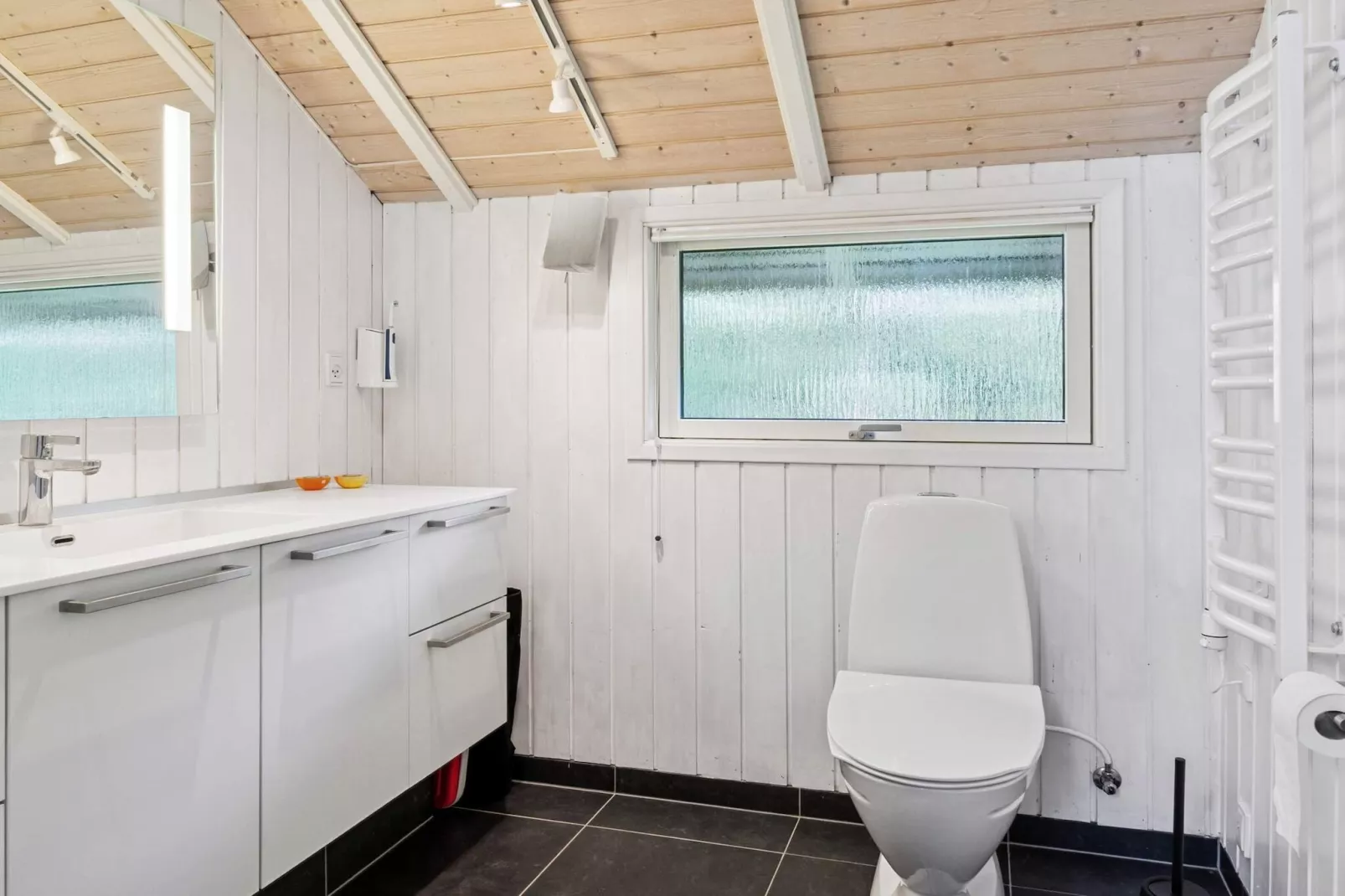 4 star holiday home in Græsted - Indoor