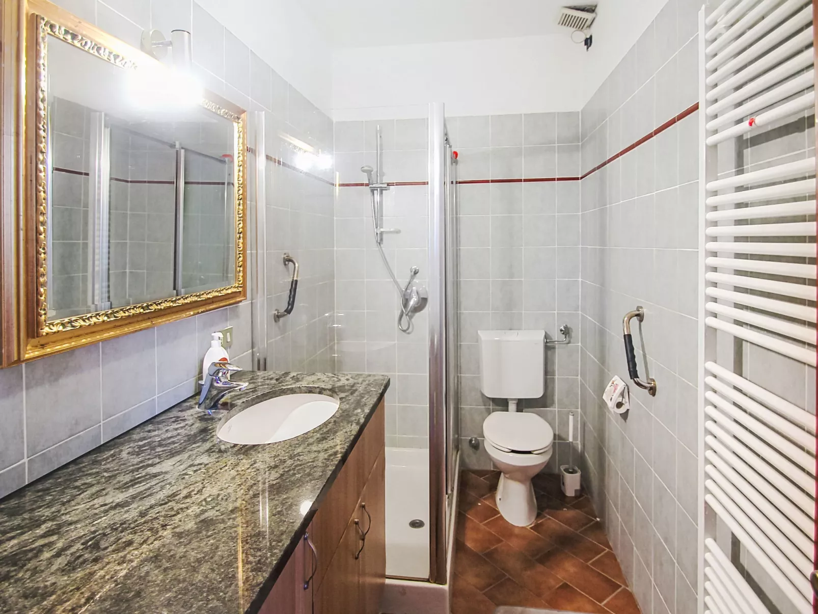 Leonard Lake - Inside