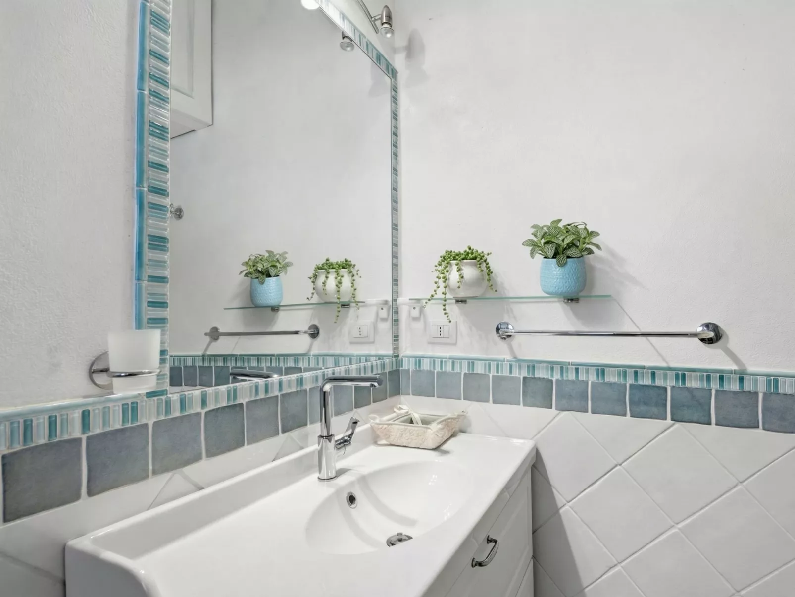 Anita Bados - Dedans